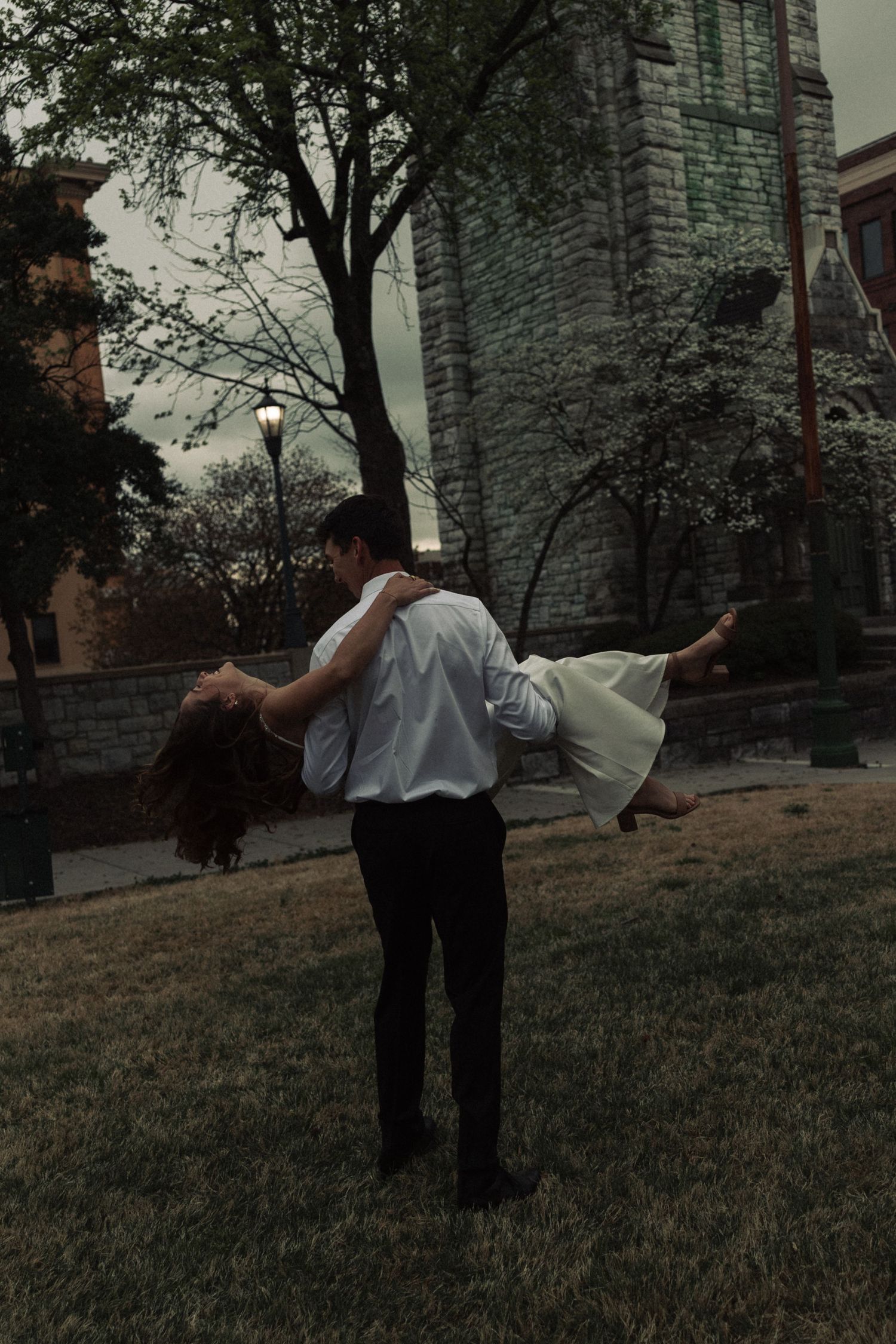 Chattanooga Cinematic Couples Photographer, Late Night Couples session in Chattanooga Tennessee, Cinematic Couples Photos, Engagement Photos