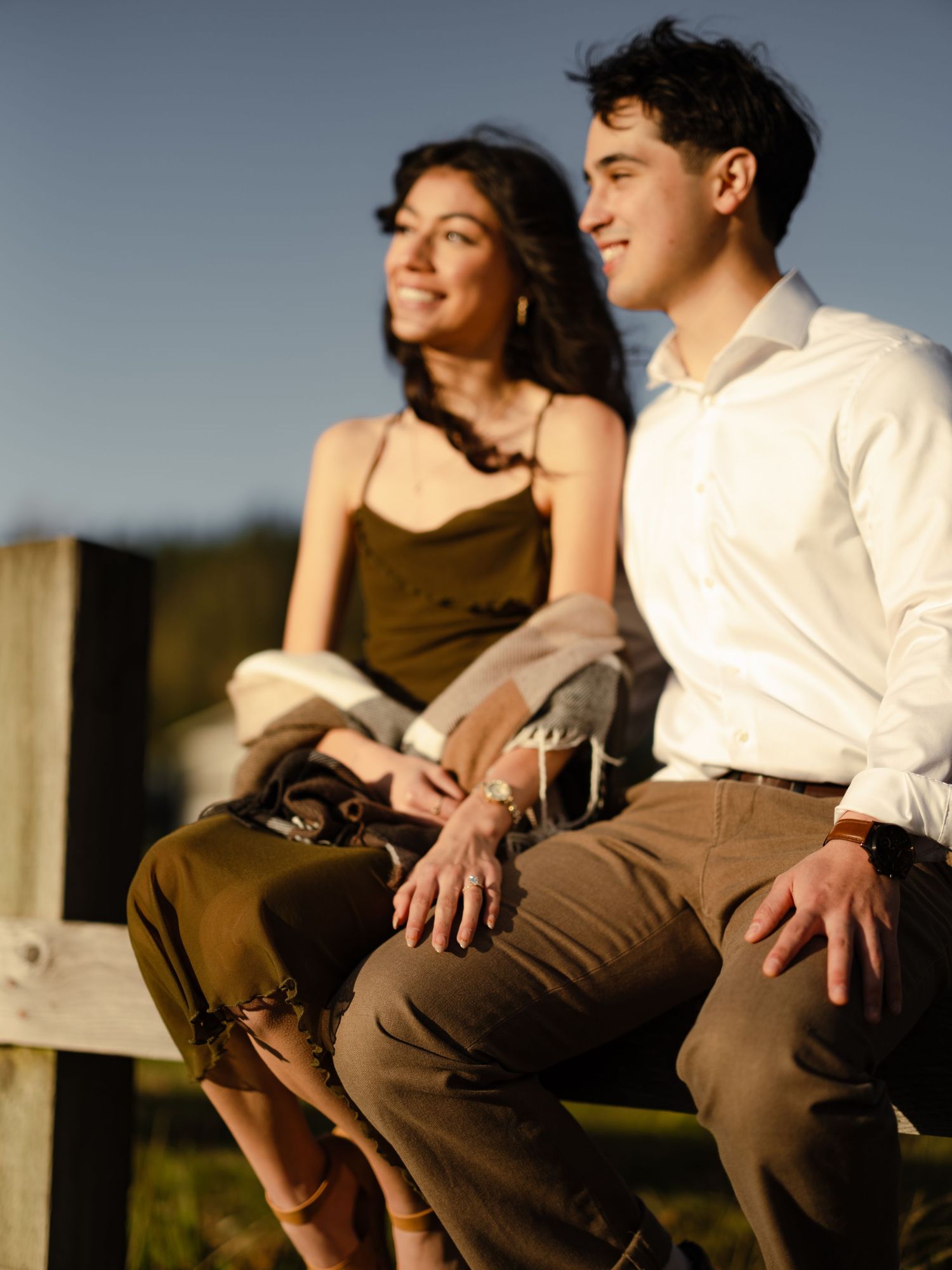 Dreamy engagement photos near Seattle, Washington in Mount Vernon, Washington during the fall.