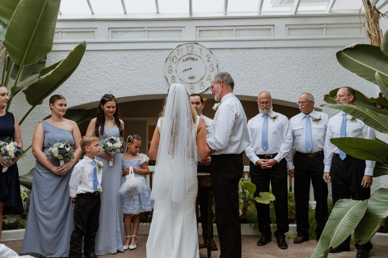 Indoor wedding ceremony in Sweetwater, Texas