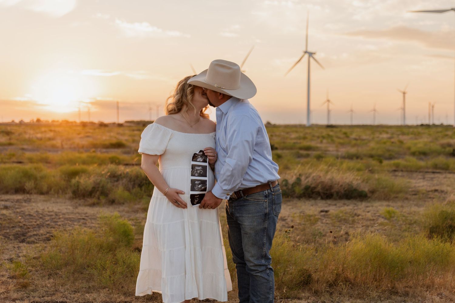 Maternity session in Nolan, Texas