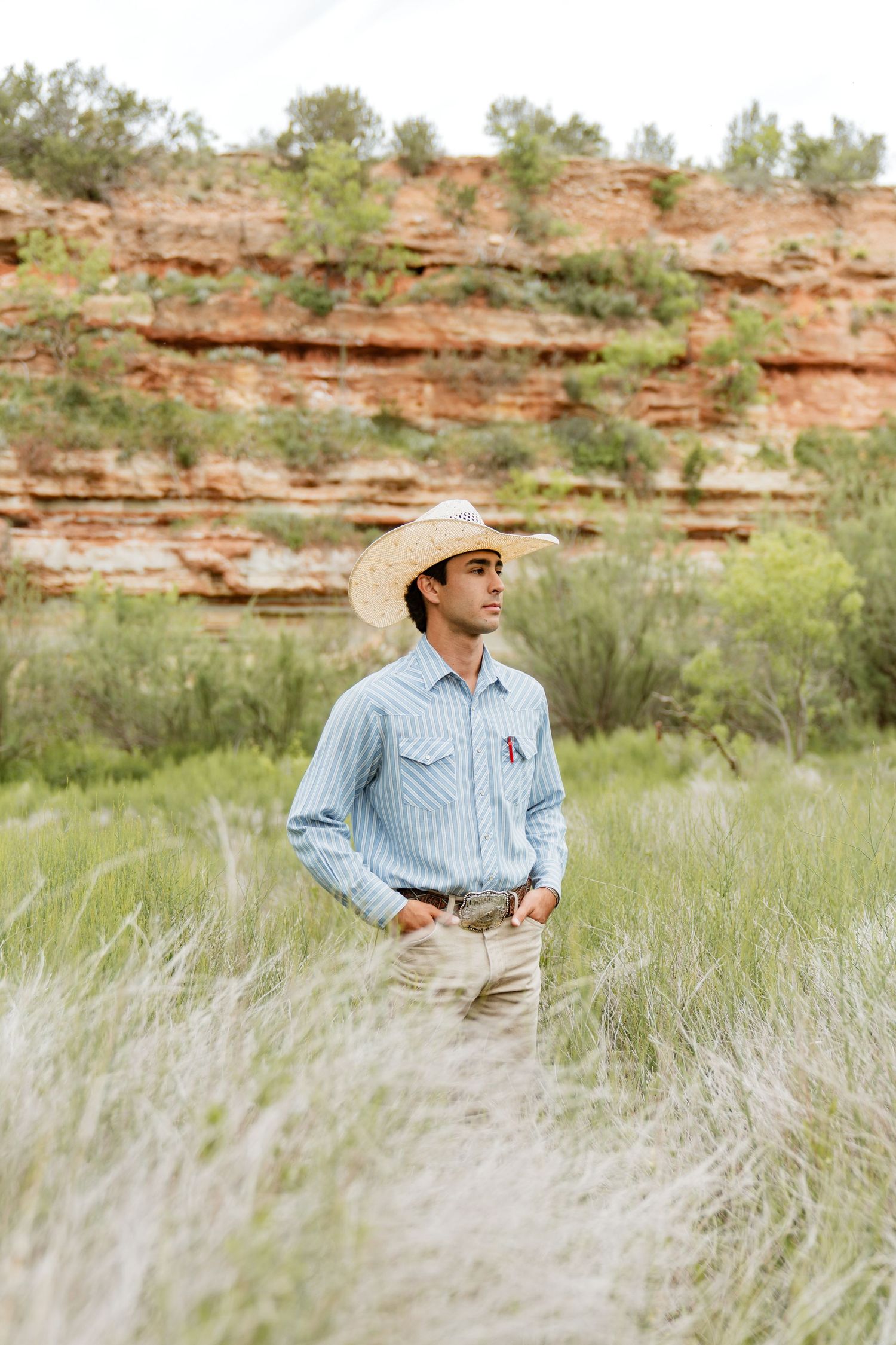 Natural landscape senior session in Sweetwater, Texas