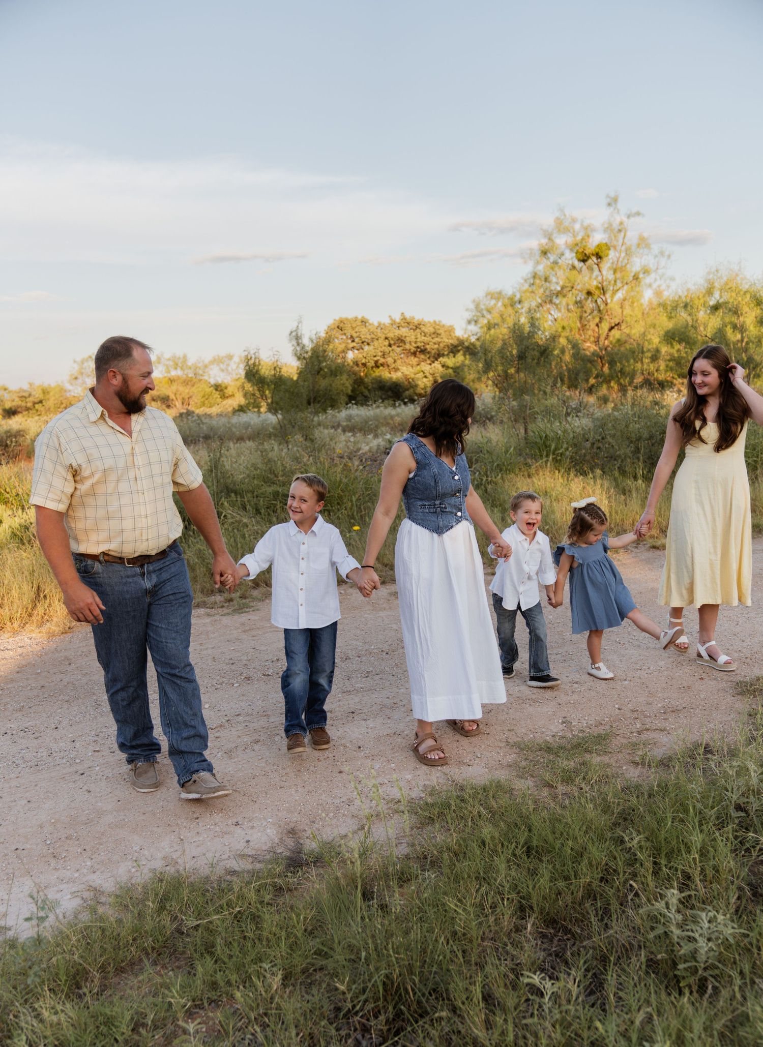 Sweet family session at sunset in West Texas with Rachel Nicole Photography