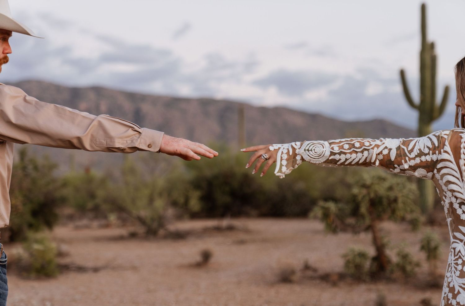 Western elopement session in Tucson, Arizona