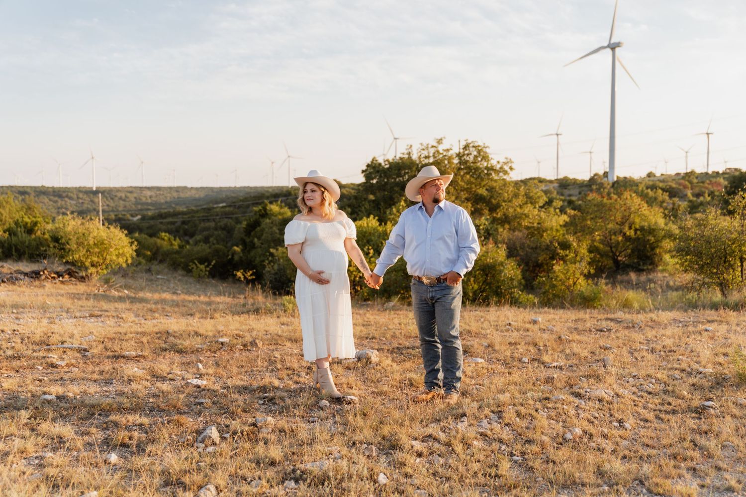 Western maternity session in west Texas