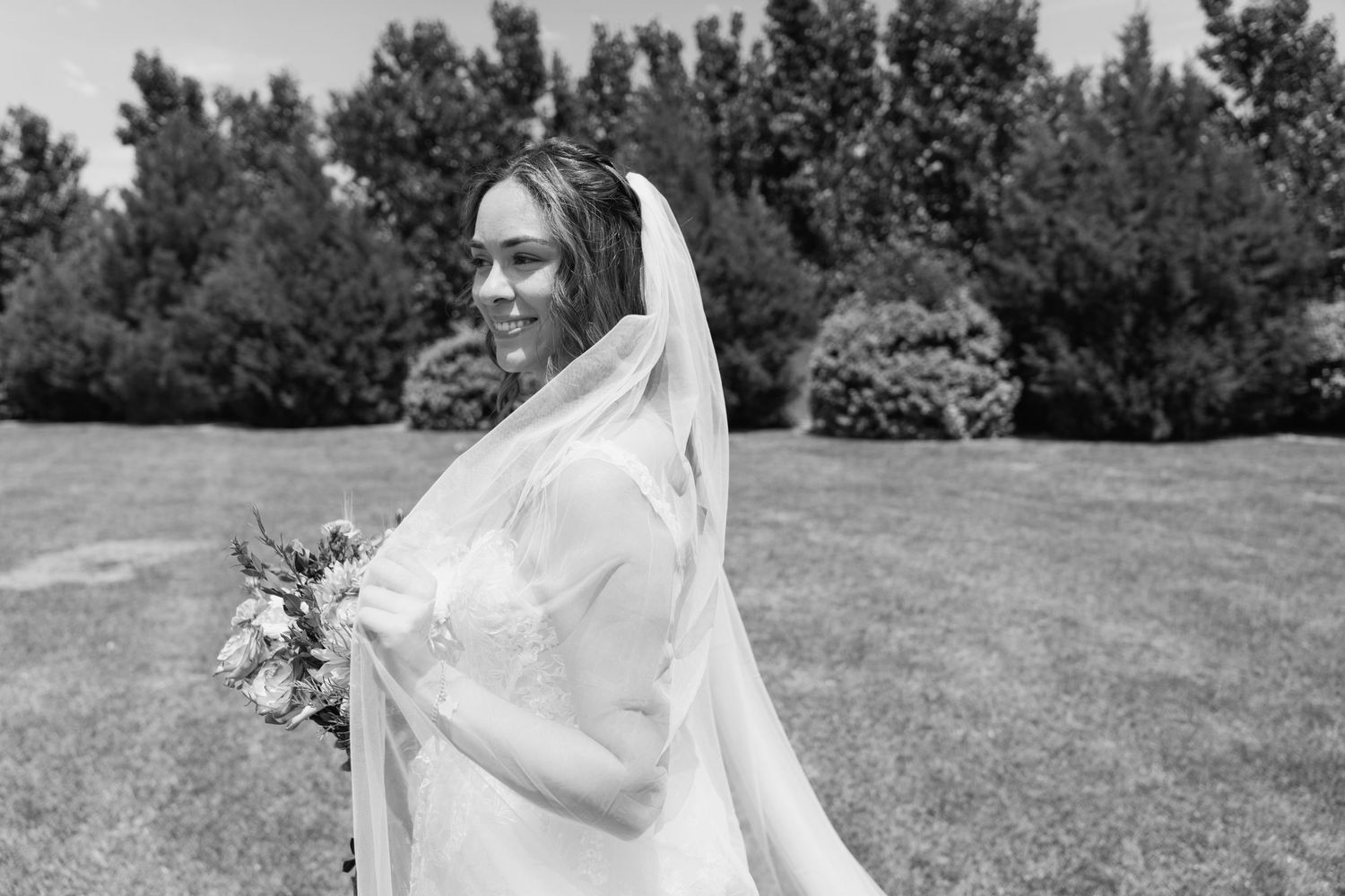 Bridal details from outdoor wedding in Lubbock, Texas with Rachel Nicole Photographer
