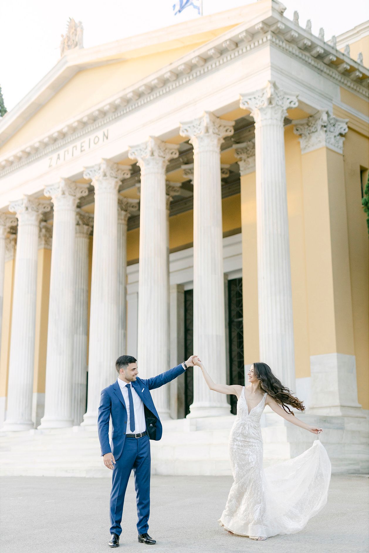 Elegant wedding in Greece for international couples photographed in a refined editorial style