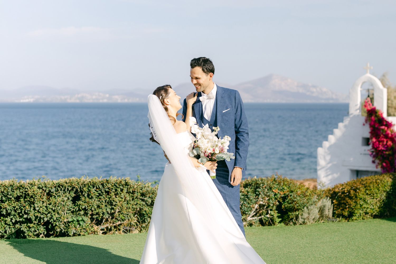 Island Art and Taste wedding photography on the Athens Riviera