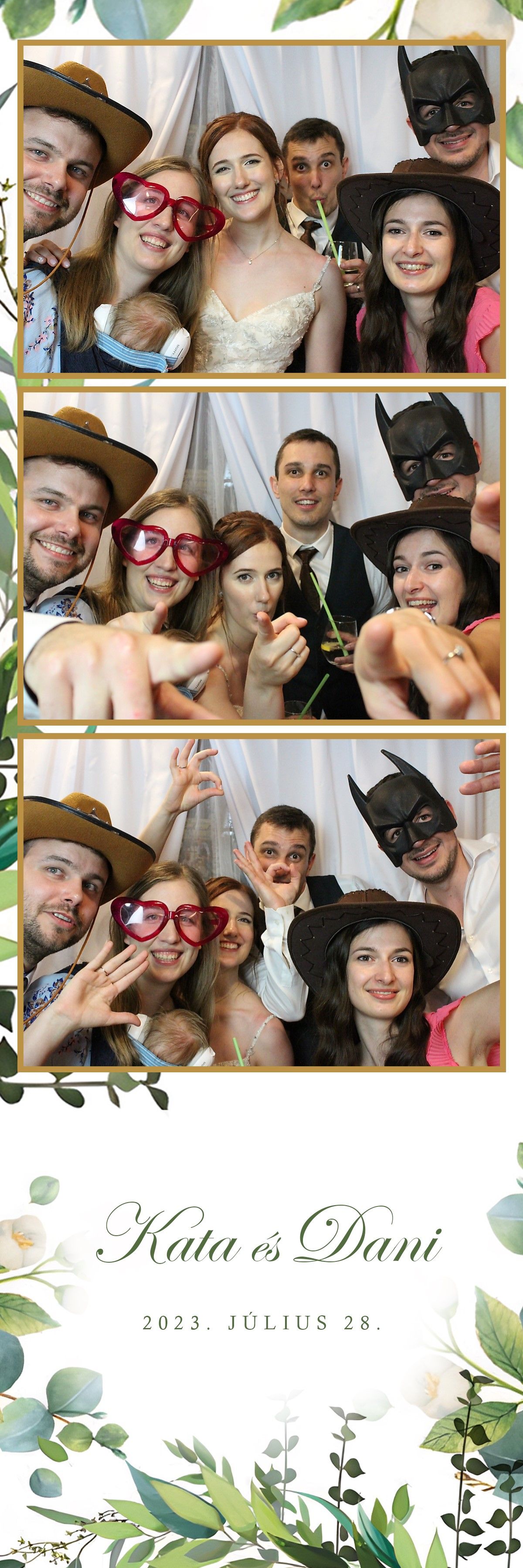 #szelfigép #fotóautomata #esküvőifotóautomata #weddingphotobooth #esküvő #lagzi #debrecen #hajdúbihar #rendezvény #fotókabin #partykellék