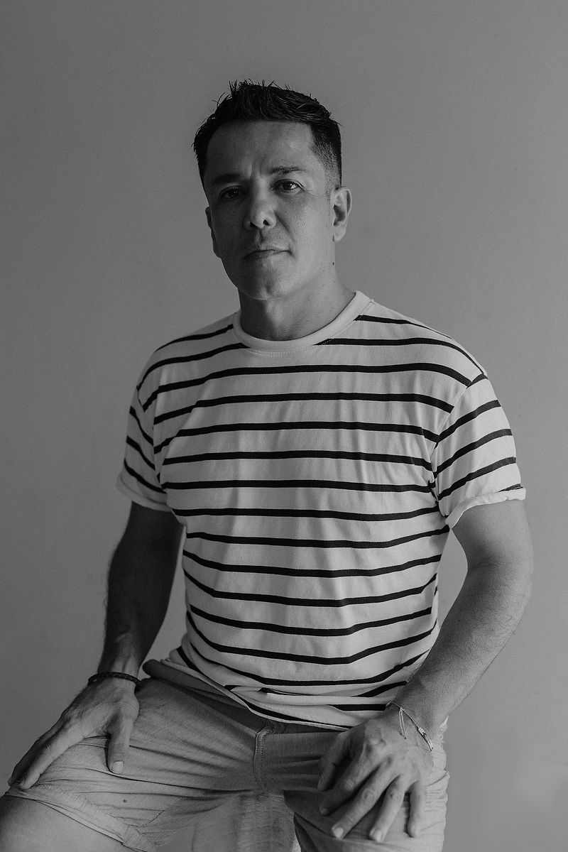 Ber Bobadilla, wedding photographer, owner of B Wedding Studio base in the Riviera Maya, Mexico.