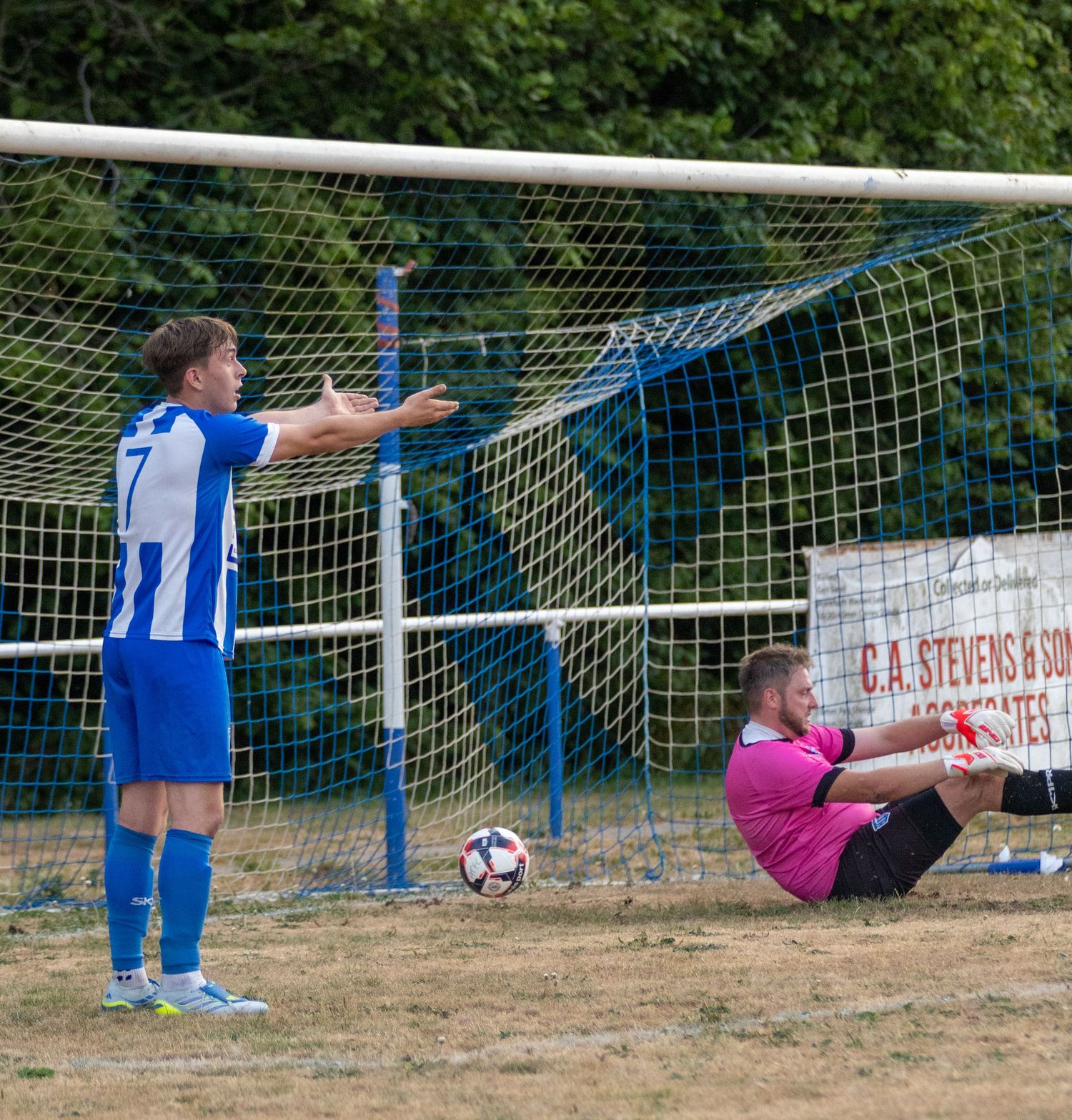 Amesbury town fc player