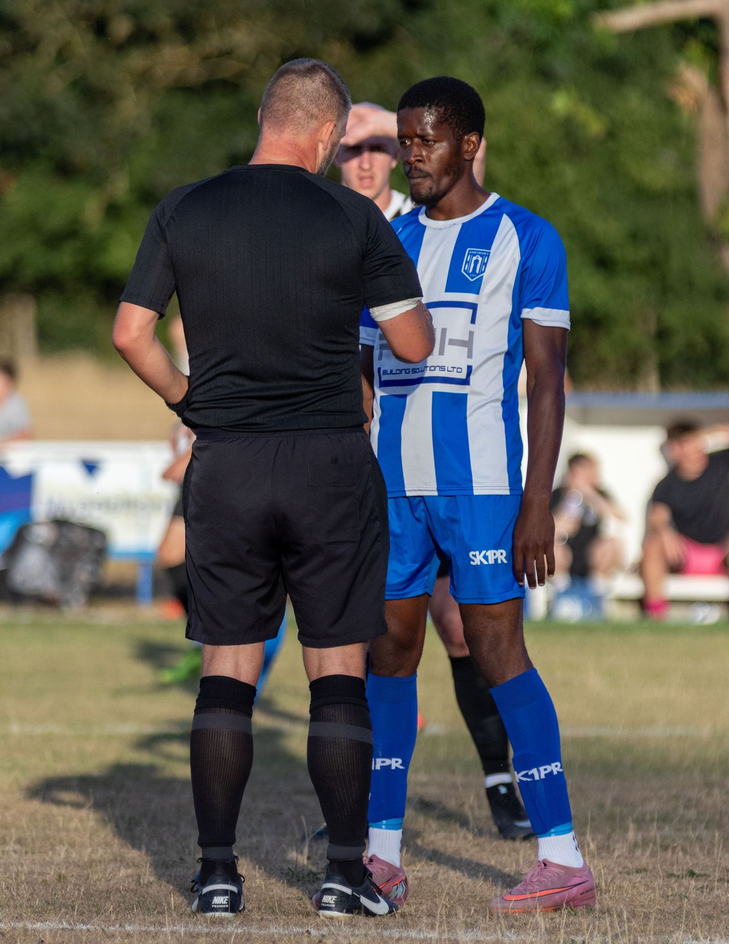 Amesbury Town FC and ref