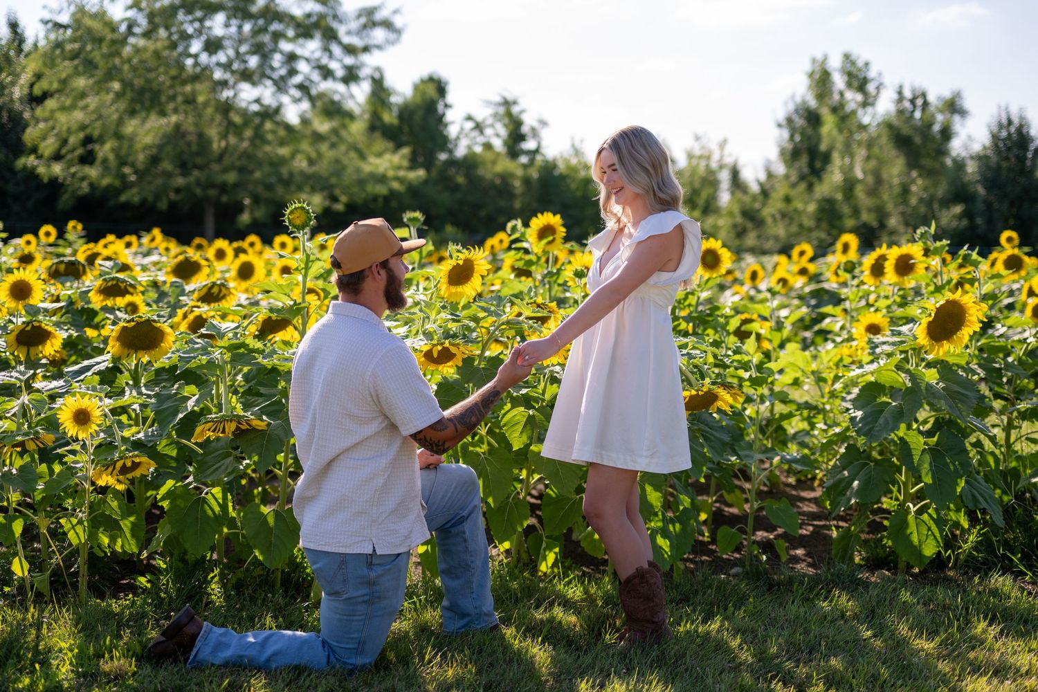 Dayton couples portraits, creative couples photos, engagement photos, photographer in Dayton Ohio, couples portrait photographer