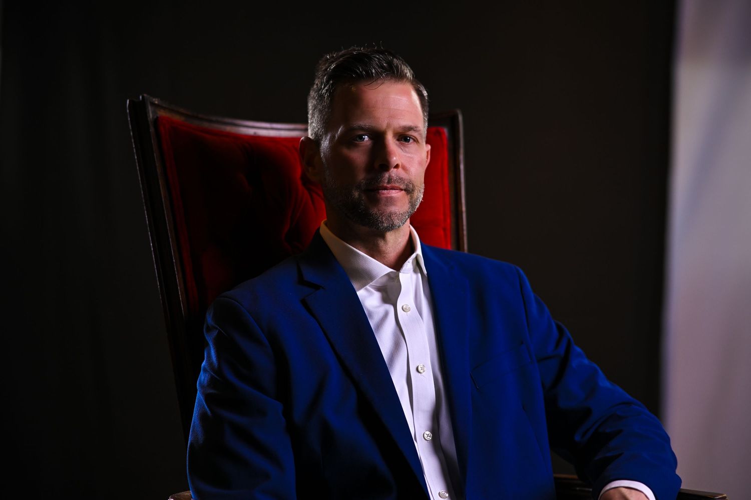 professional headshots Dayton OH, corporate headshots Dayton, creative business portraits, photographer in Dayton Ohio, commercial branding