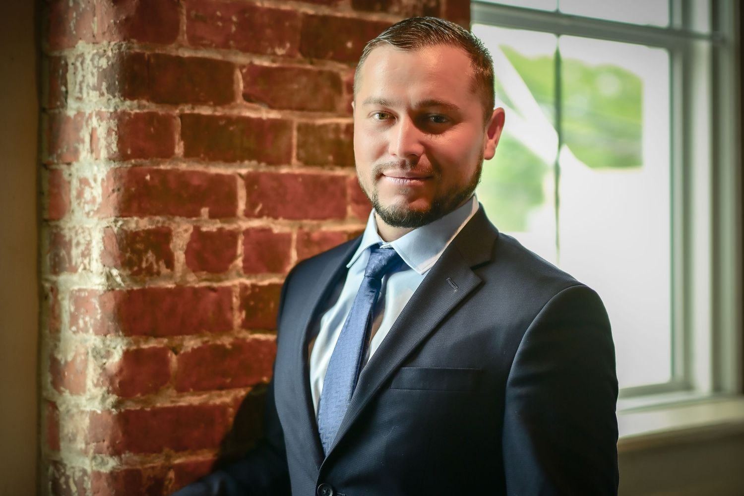 professional headshots Dayton OH, corporate headshots Dayton, creative business portraits, photographer in Dayton Ohio, commercial branding