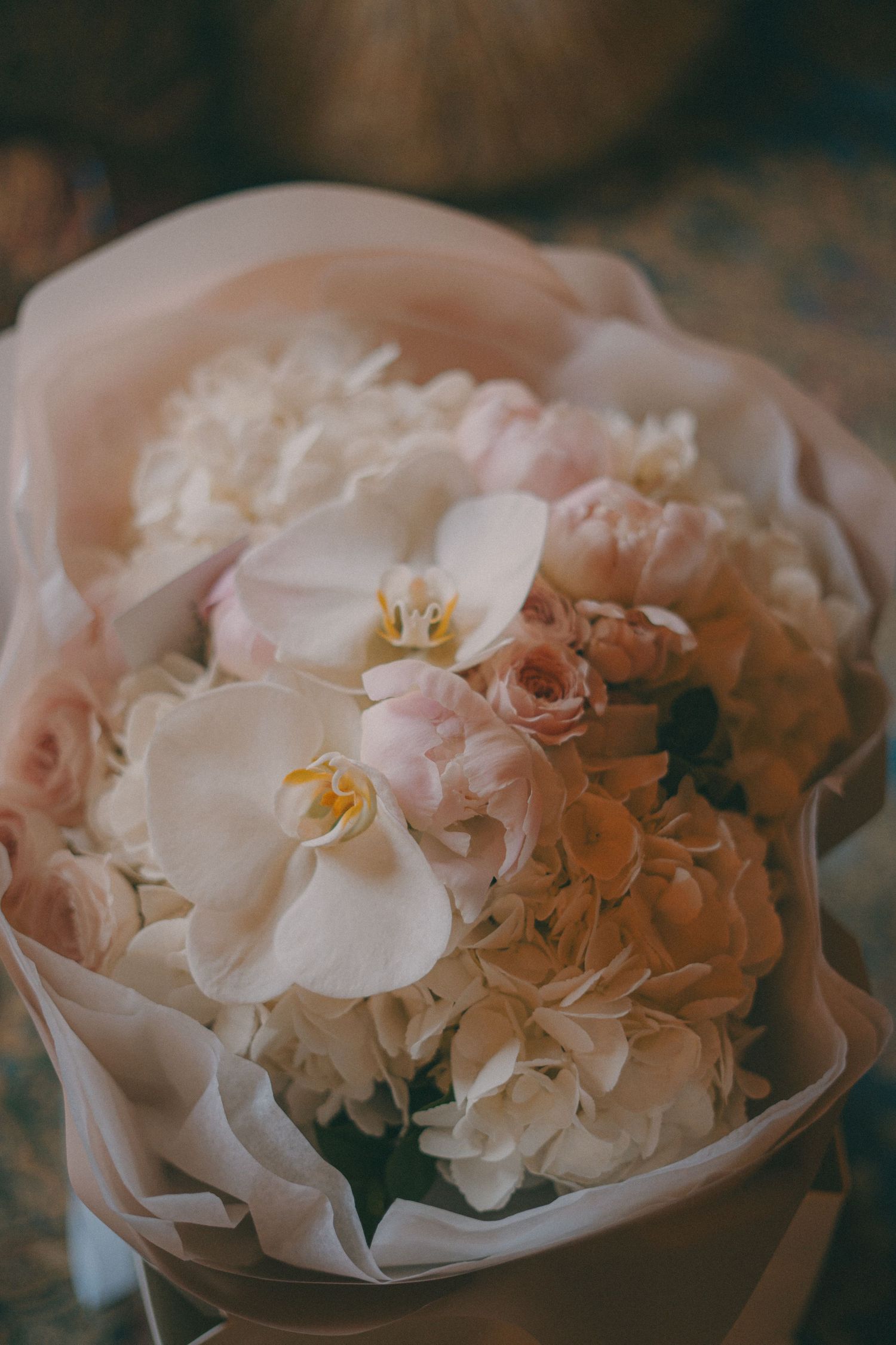 Photo d'une composition floral offerte à la mariée