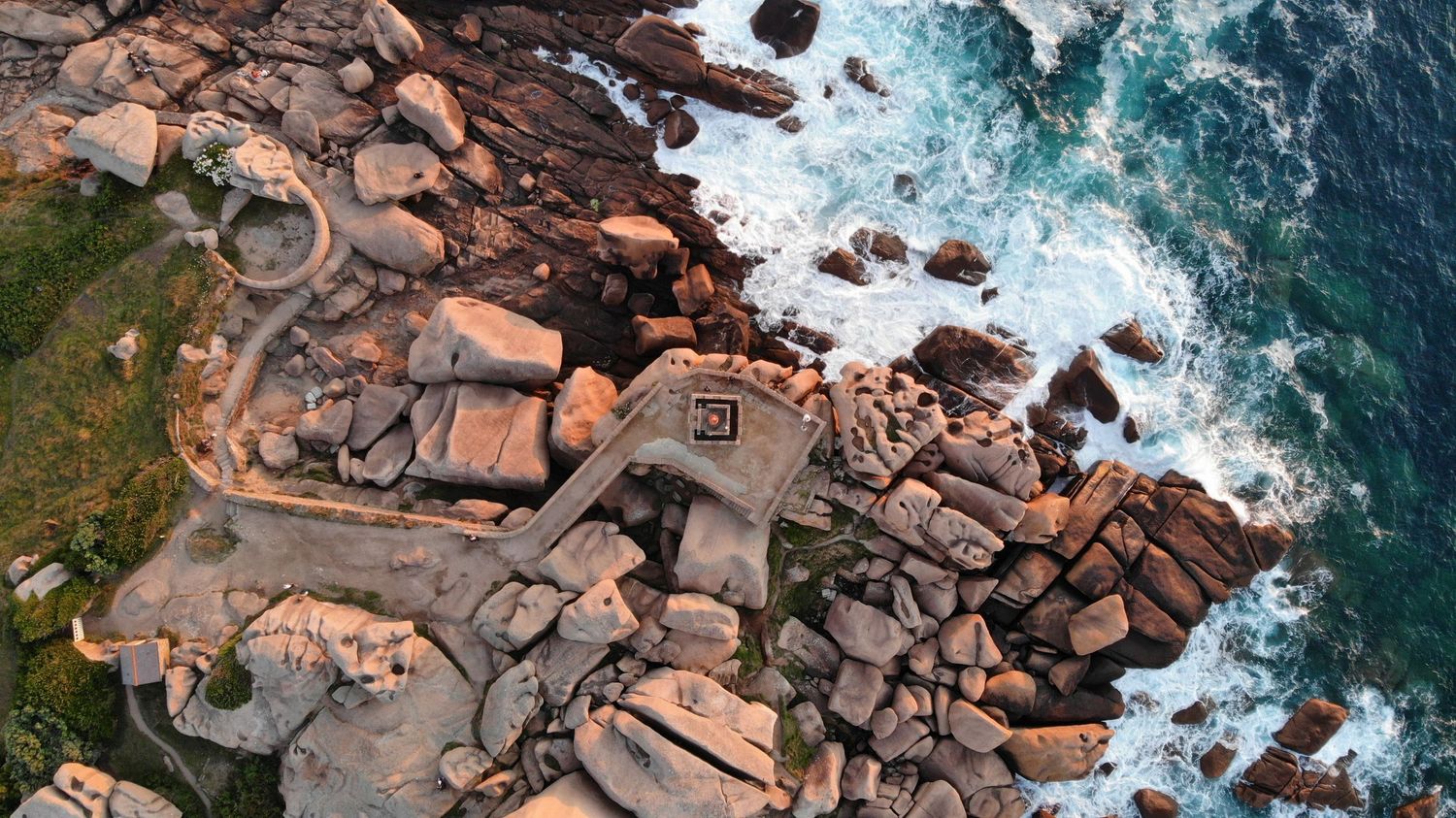 Photo au drone du phrase de Ploumanac'h