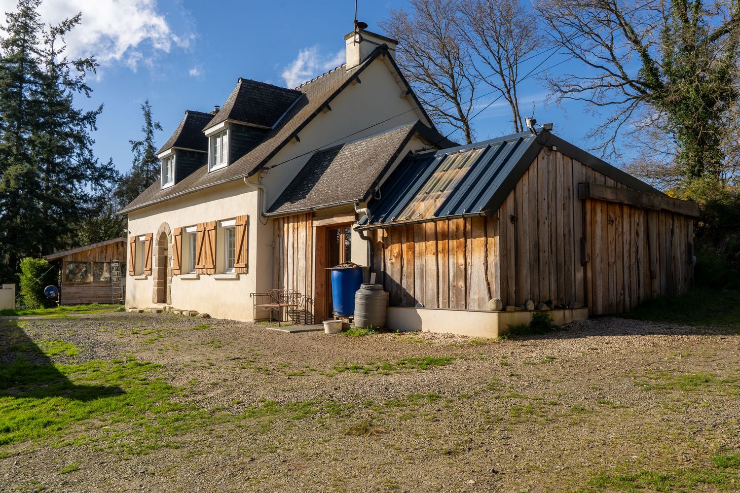 photo immobilière de l'exterieur d'une maison