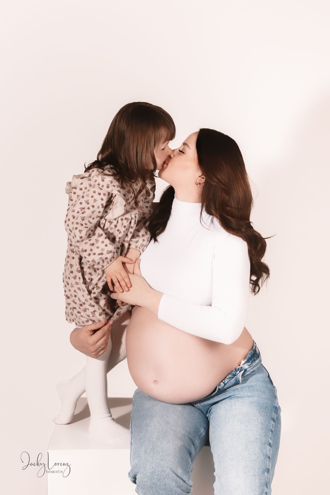 Babybauchfotografie in Andernach, Westerwald, Koblenz, Neuwied & Umgebung