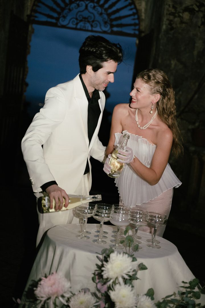 Wedding at Castello di Celsa at a destination wedding in italy. Destination wedding photographer italy