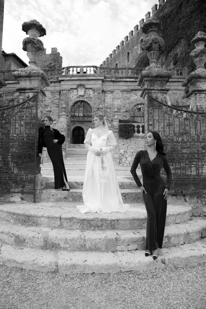 Wedding at Castello di Celsa at a destination wedding in italy. Destination wedding photographer italy