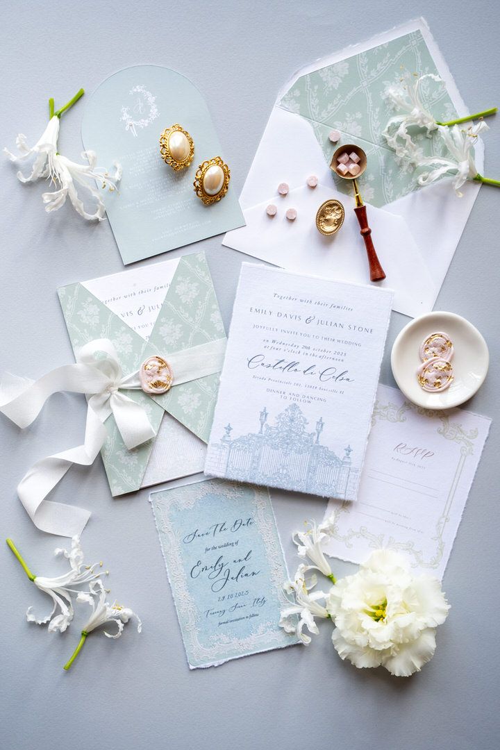 Wedding at Castello di Celsa at a destination wedding in italy. Destination wedding photographer italy