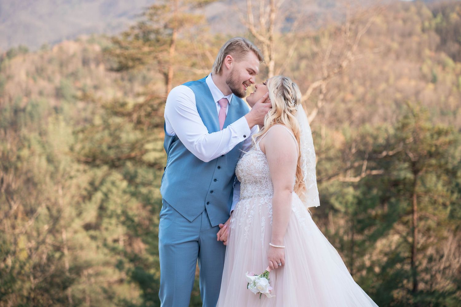 A bride and groom share intimate moments in a series of romantic outdoor wedding photos against a natural landscape.