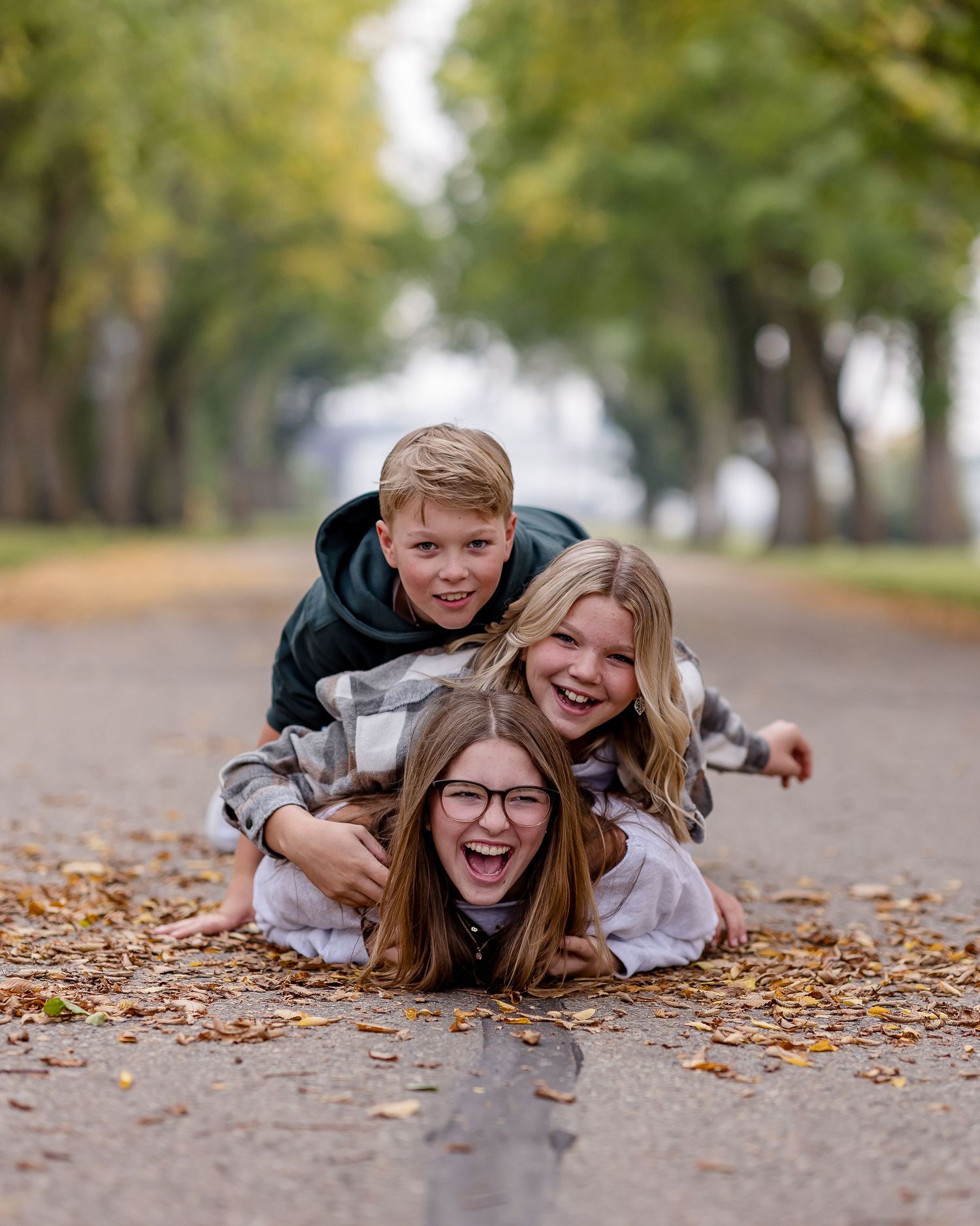 Regina family photographer, family photography Regina Saskatchewan, fall family photos Regina, Regina photography sessions, Regina family