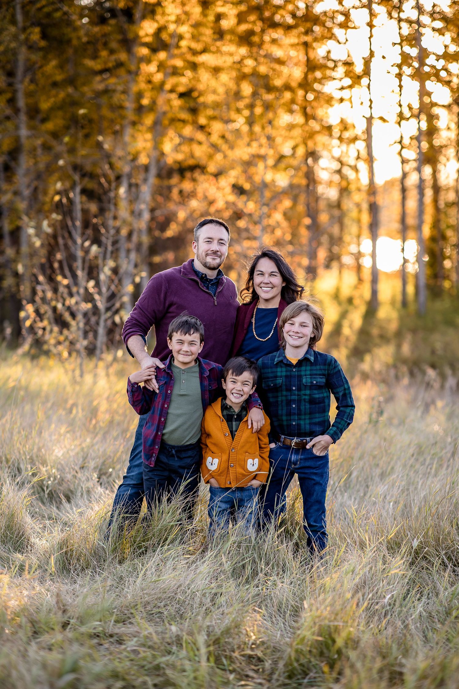 Regina family photographer, family photography Regina Saskatchewan, fall family photos Regina, Regina photography sessions, Regina family