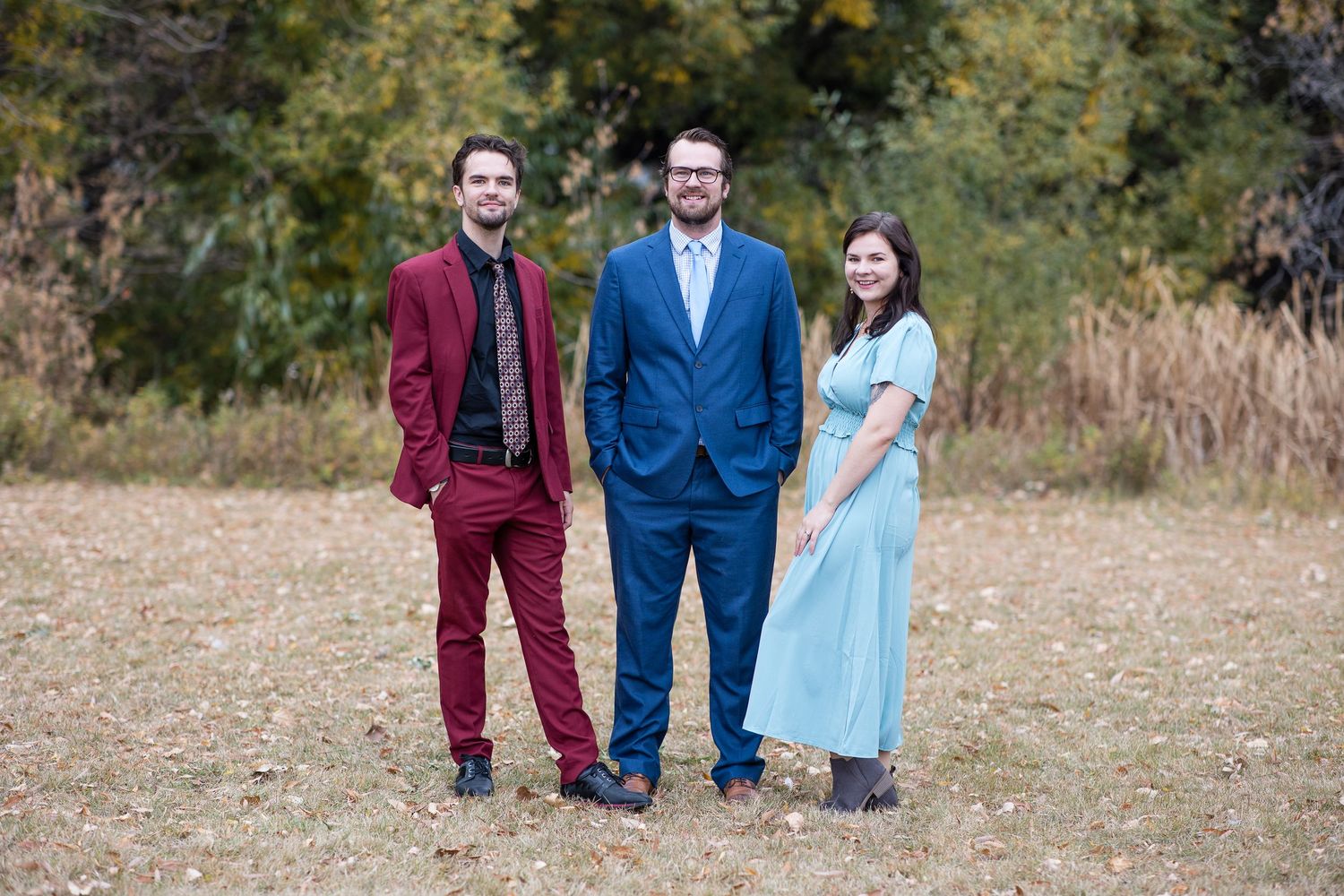 Regina Family Photographer specializing in family, maternity, graduation, couples & fall mini sessions in Regina and area.
