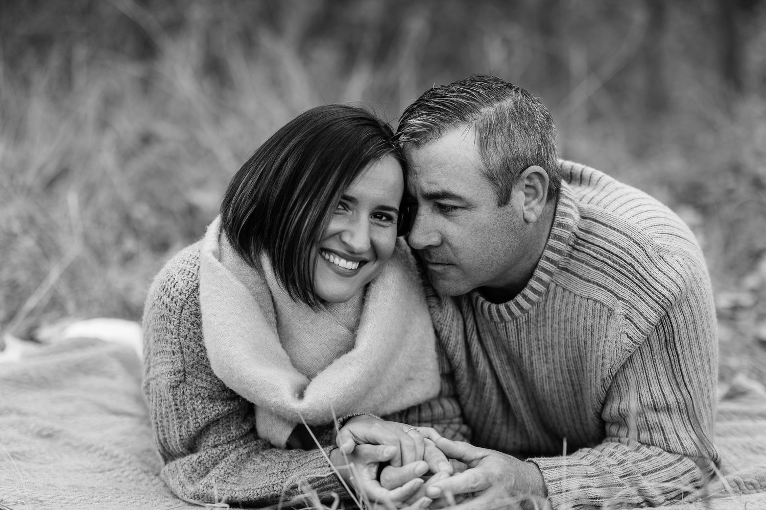 Regina Family Photographer specializing in family, maternity, graduation, couples & fall mini sessions in Regina and area.