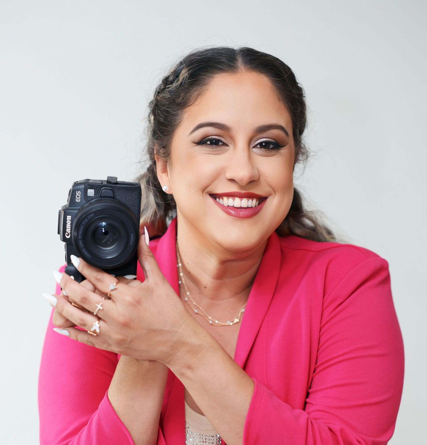 Glendy Rocha, Lifestyle Branding Media Photographer and Creative Director