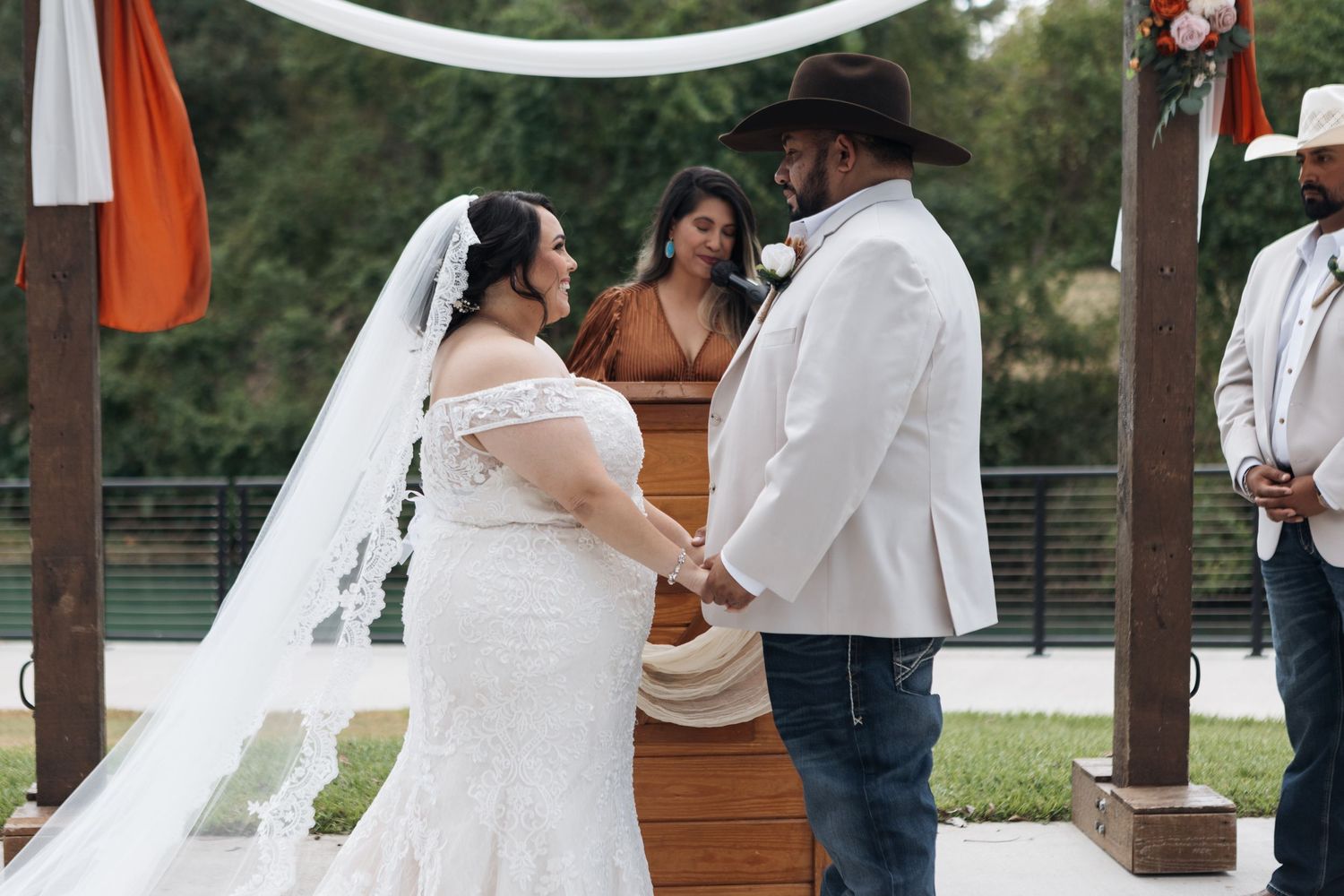 wedding photographer San Antonio, wedding photography Texas, wedding ceremony photos