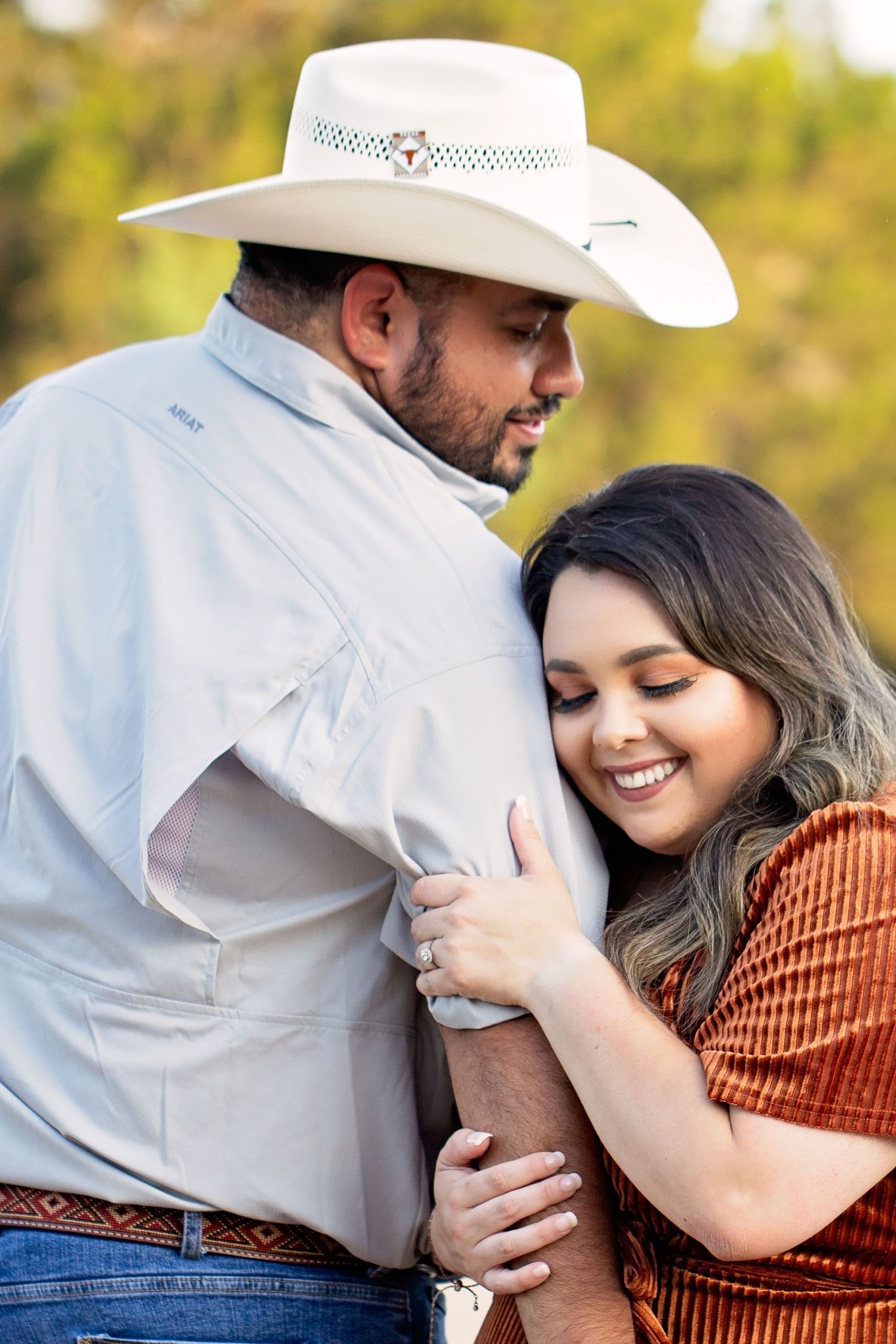 engagement photographer San Antonio, couple photoshoot Texas