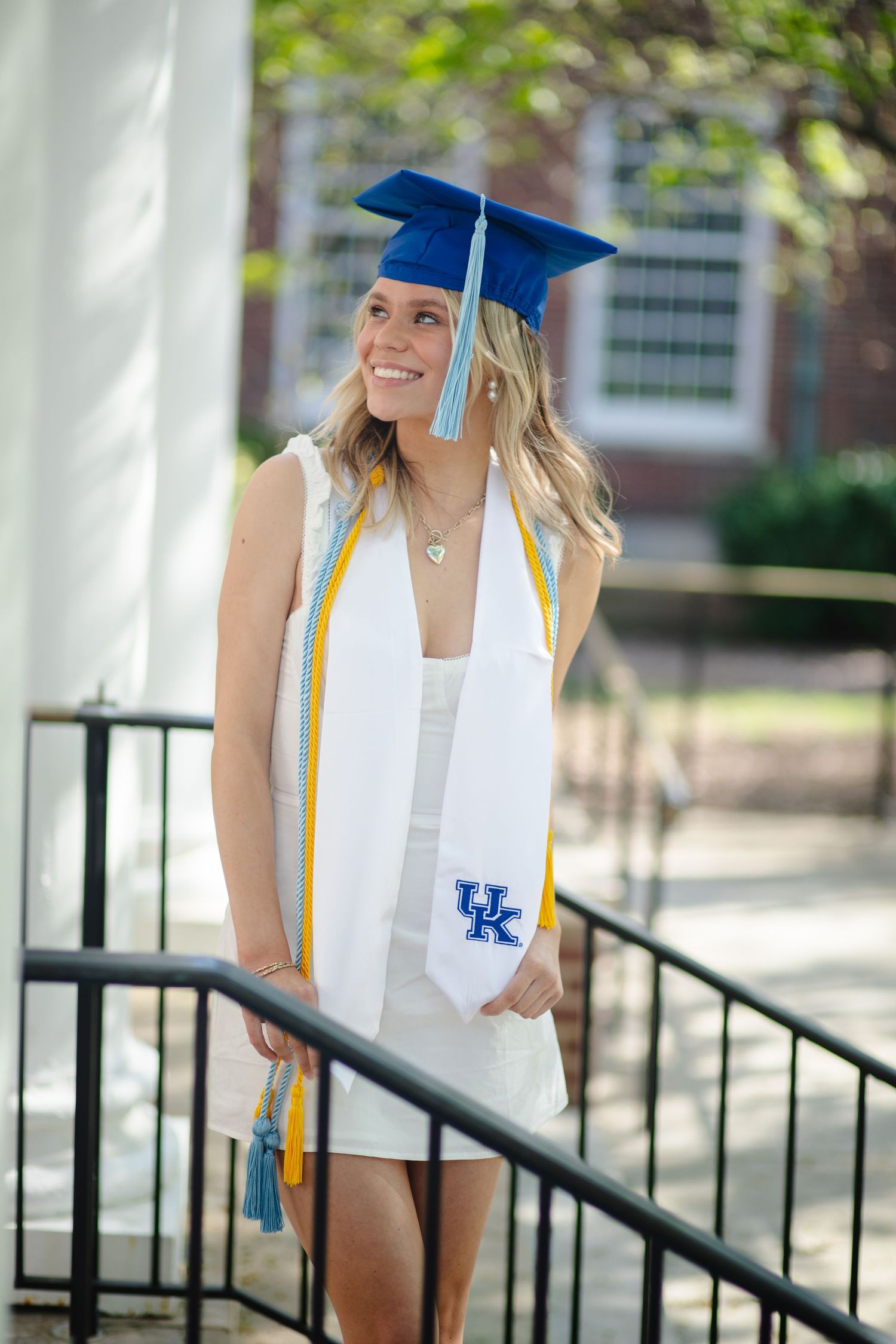 graduate, Richmond photographer, rachel gorth, armory photography, university of kentucky