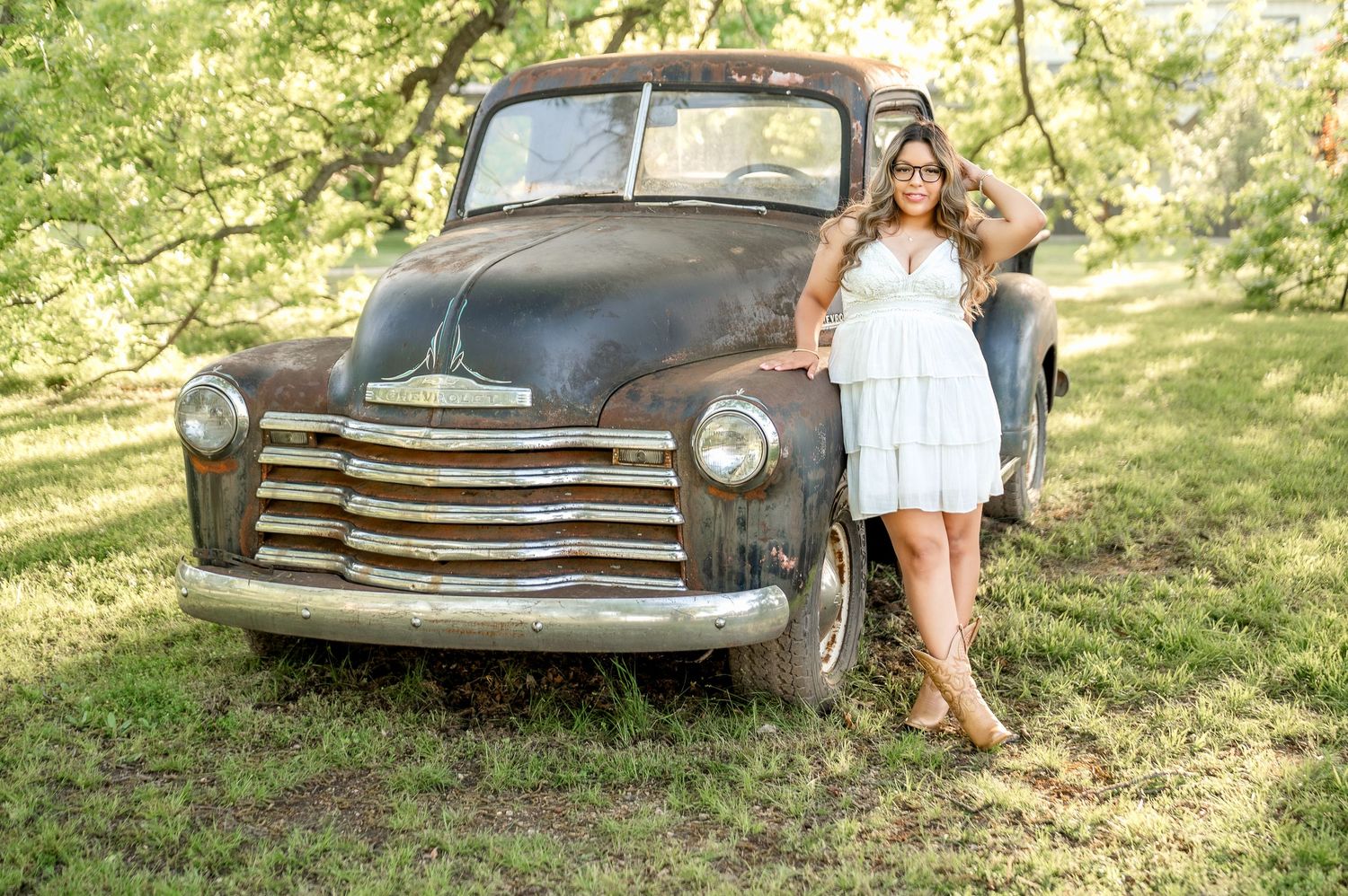 Tulsa senior session at Coal Creek Farm in Jenks