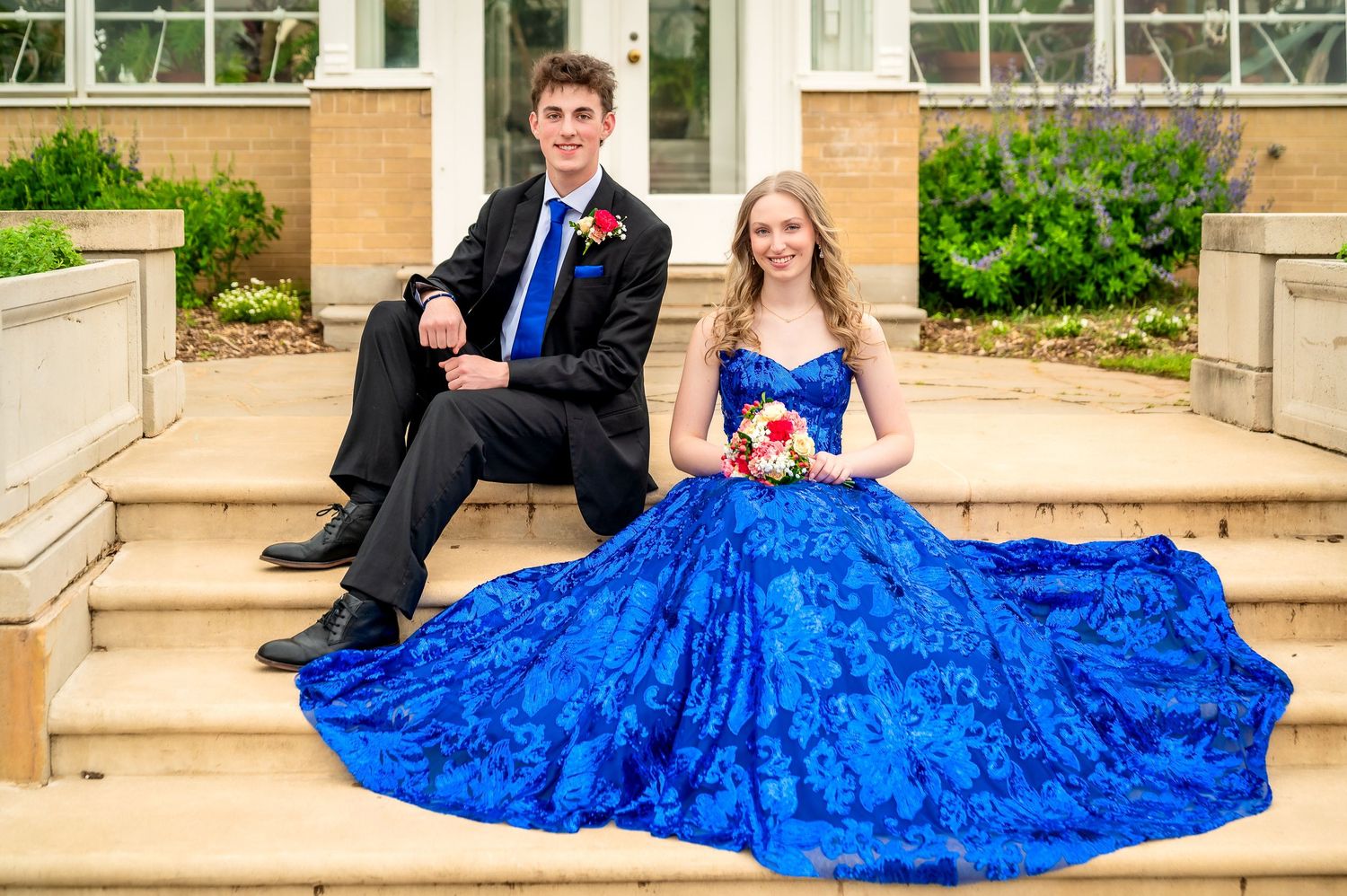 Tulsa senior prom at Woodward Park
