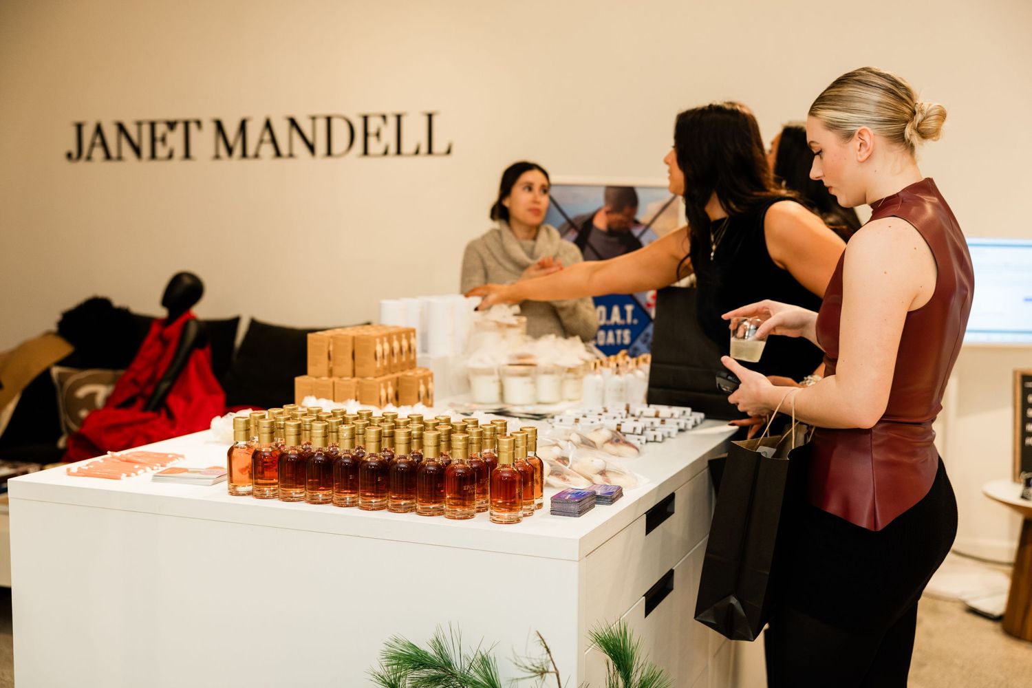 National Football Wives Association Event at Janet Mandell Showroom, Chicago