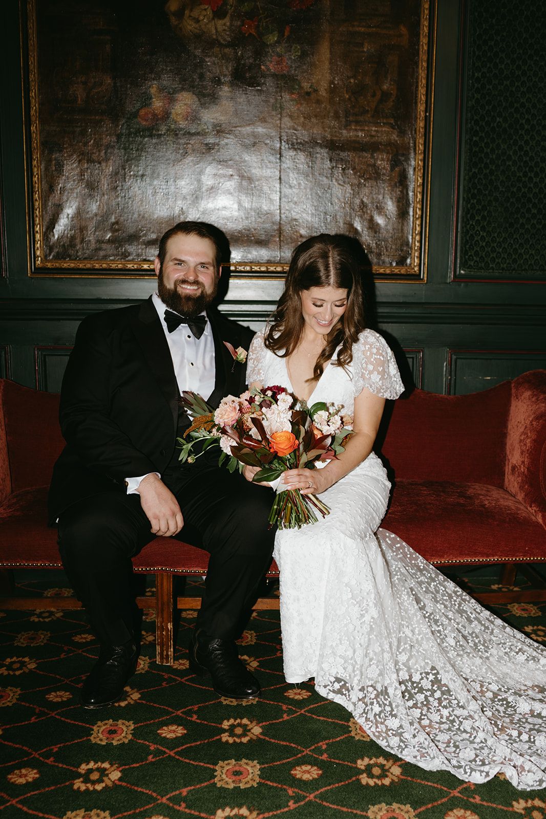 Bride and groom portraits at a luxury wedding at the Fort Worth Club.