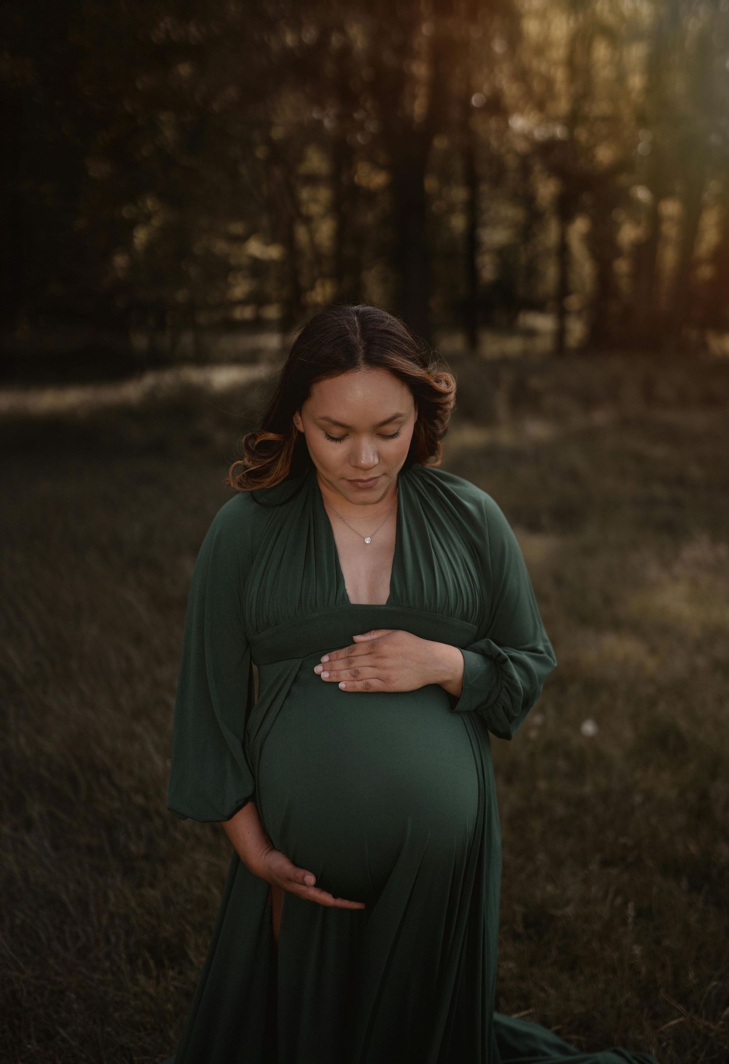 Elegant maternity photography session in Spring Hill Florida