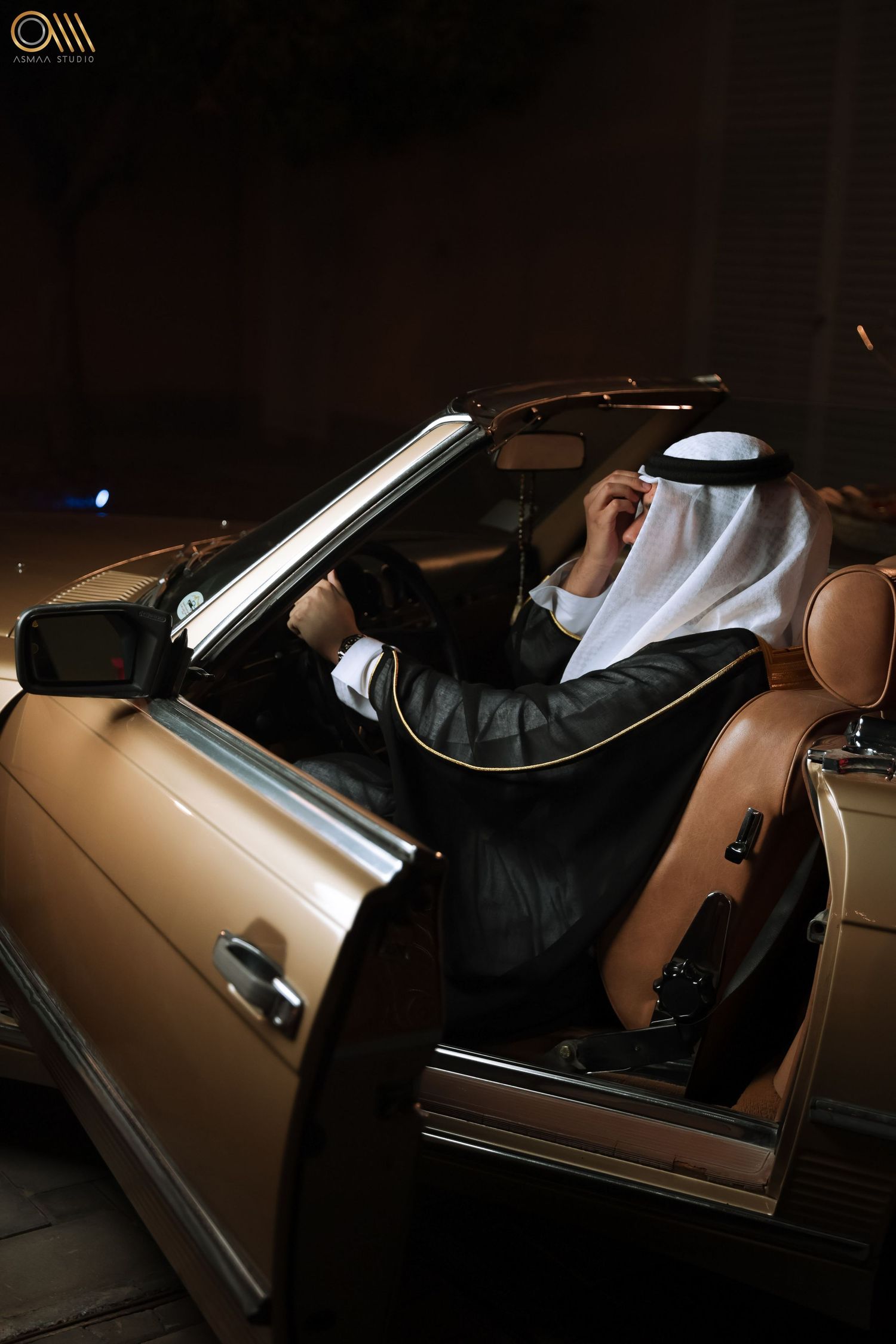 Traditional Middle Eastern wedding transportation scene with luxury vehicle.