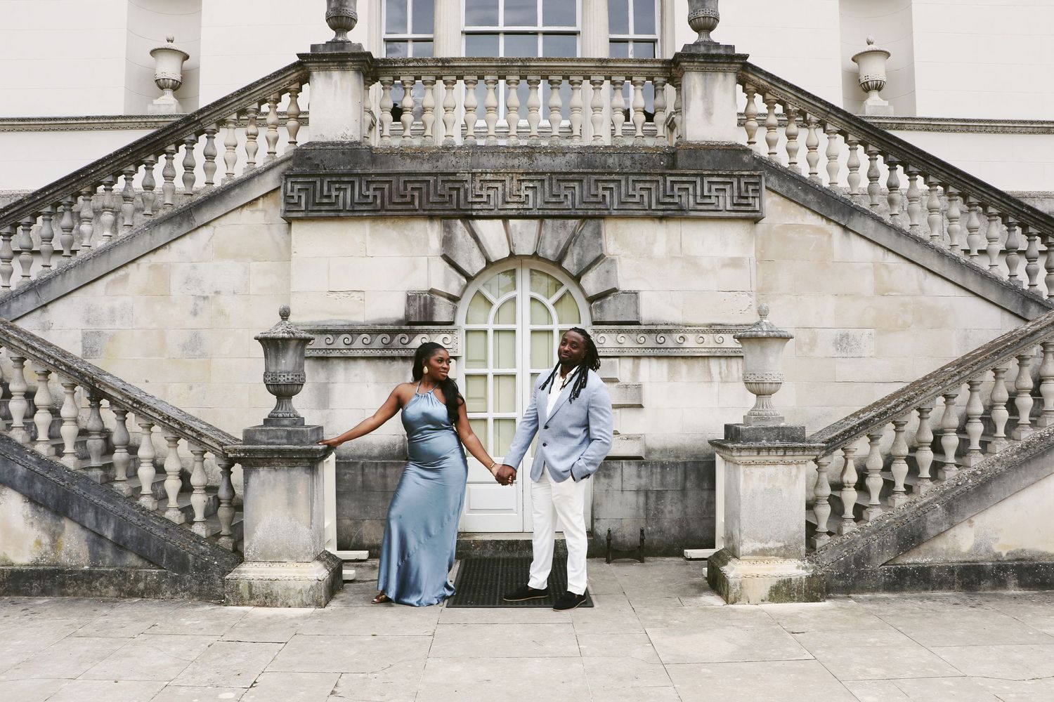 A series of connected images showing people sitting on ornate stone steps of a historic building or palace.