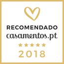 Gold heart logo with Recomendado text and five star rating.