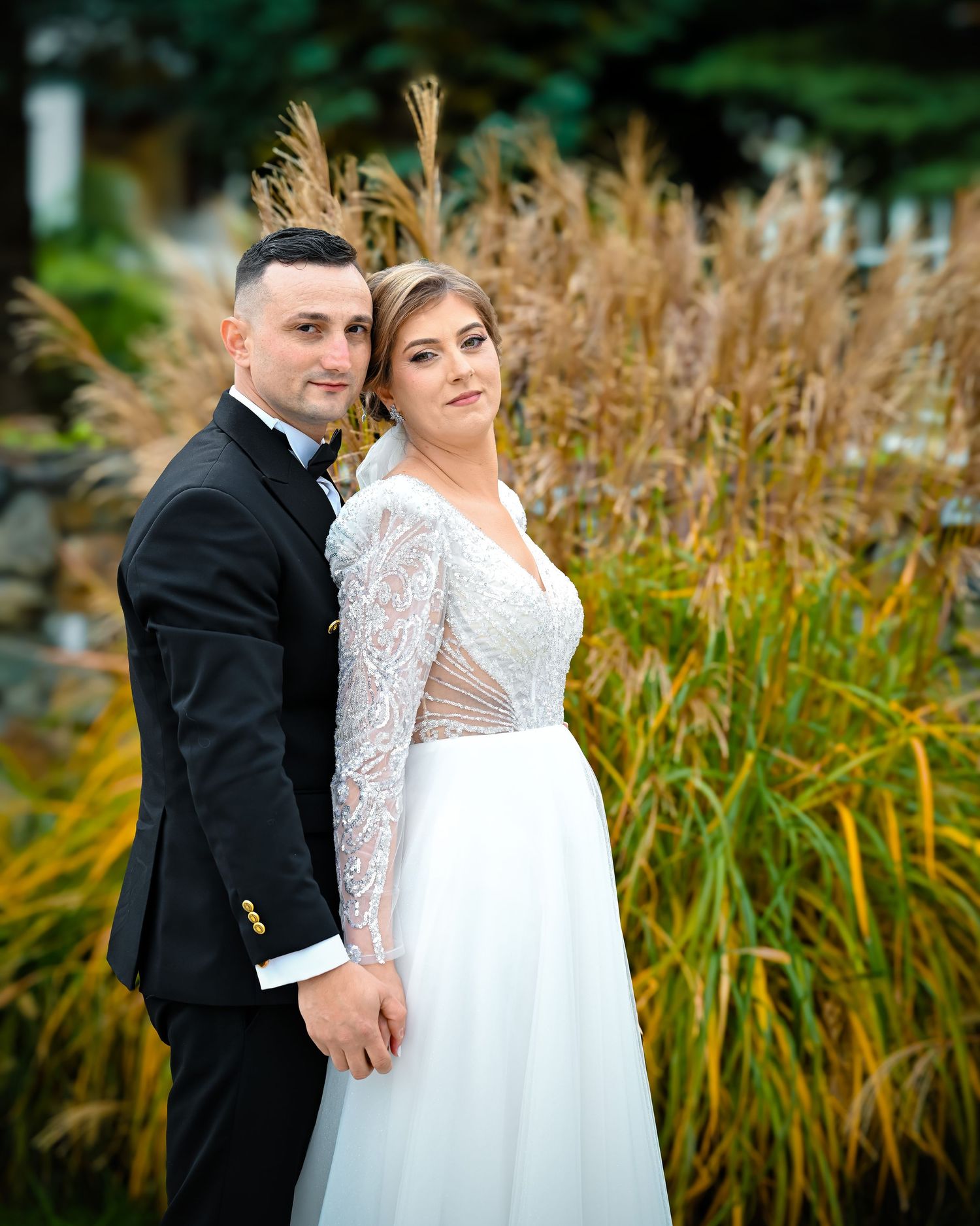 Daniel Balasa fotograf profesionist, specializat în nunți, portrete și evenimente, capturând amintiri autentice și pline de emoție. Valcea