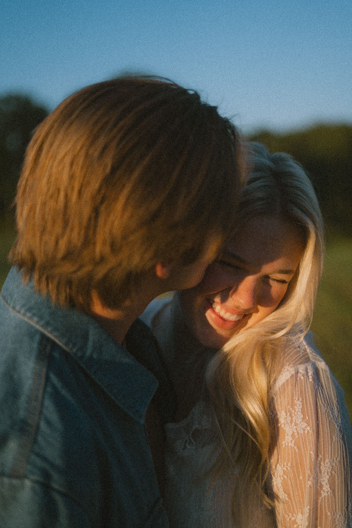 engagement photographer glowy