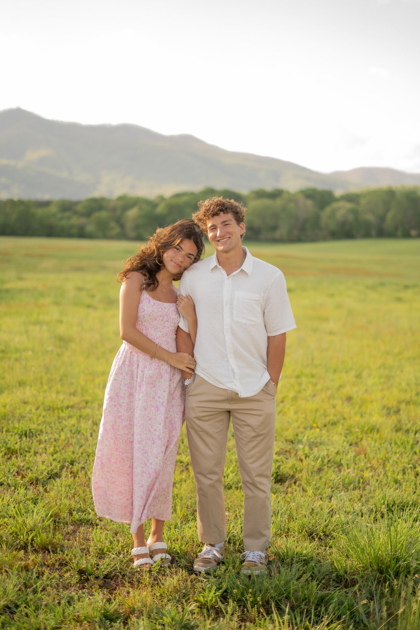 couples photos Virginia mountians