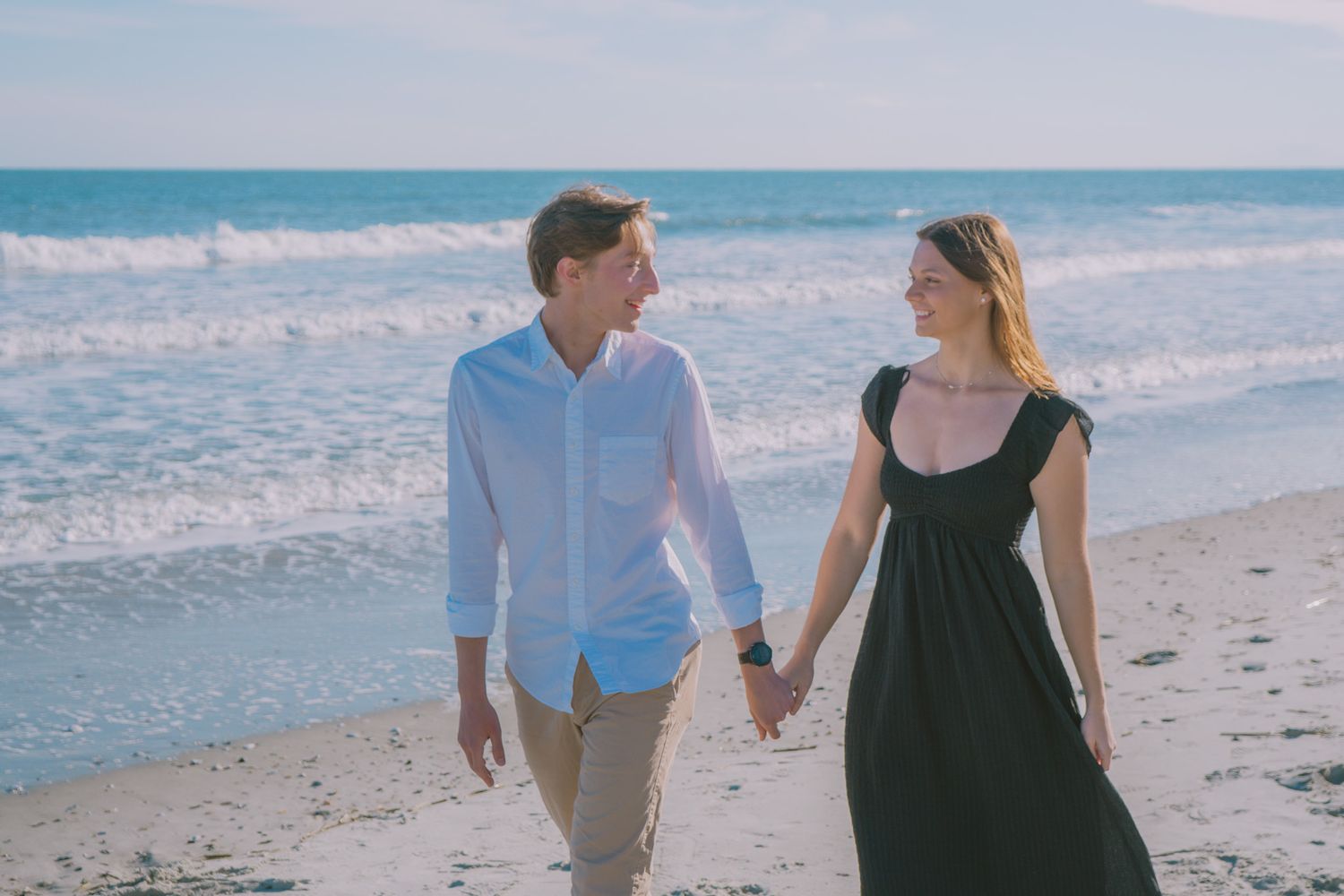 couples photos north Carolina beach