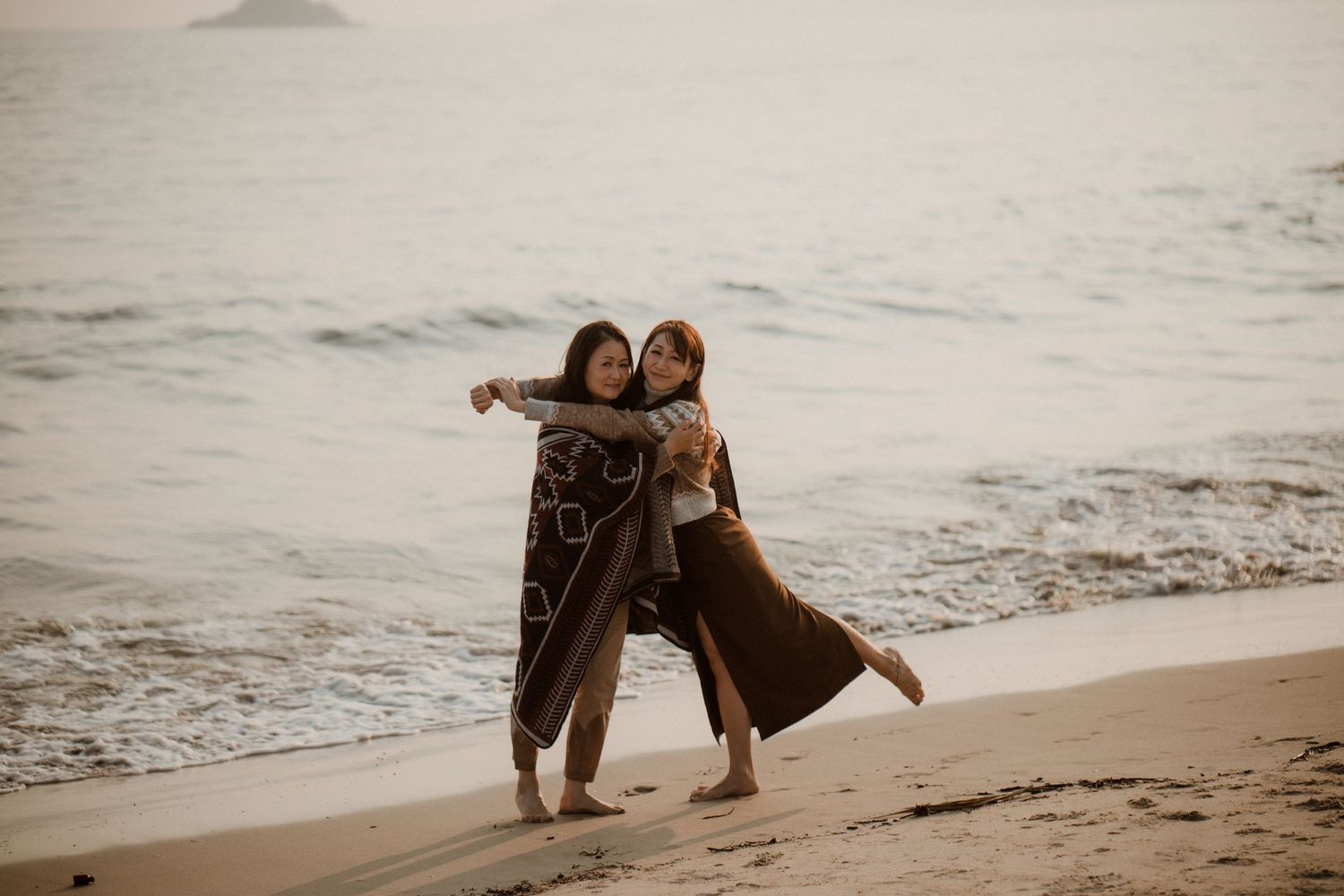 Portrait photography
feminine photography
woman photography
girl power
mother and daughter