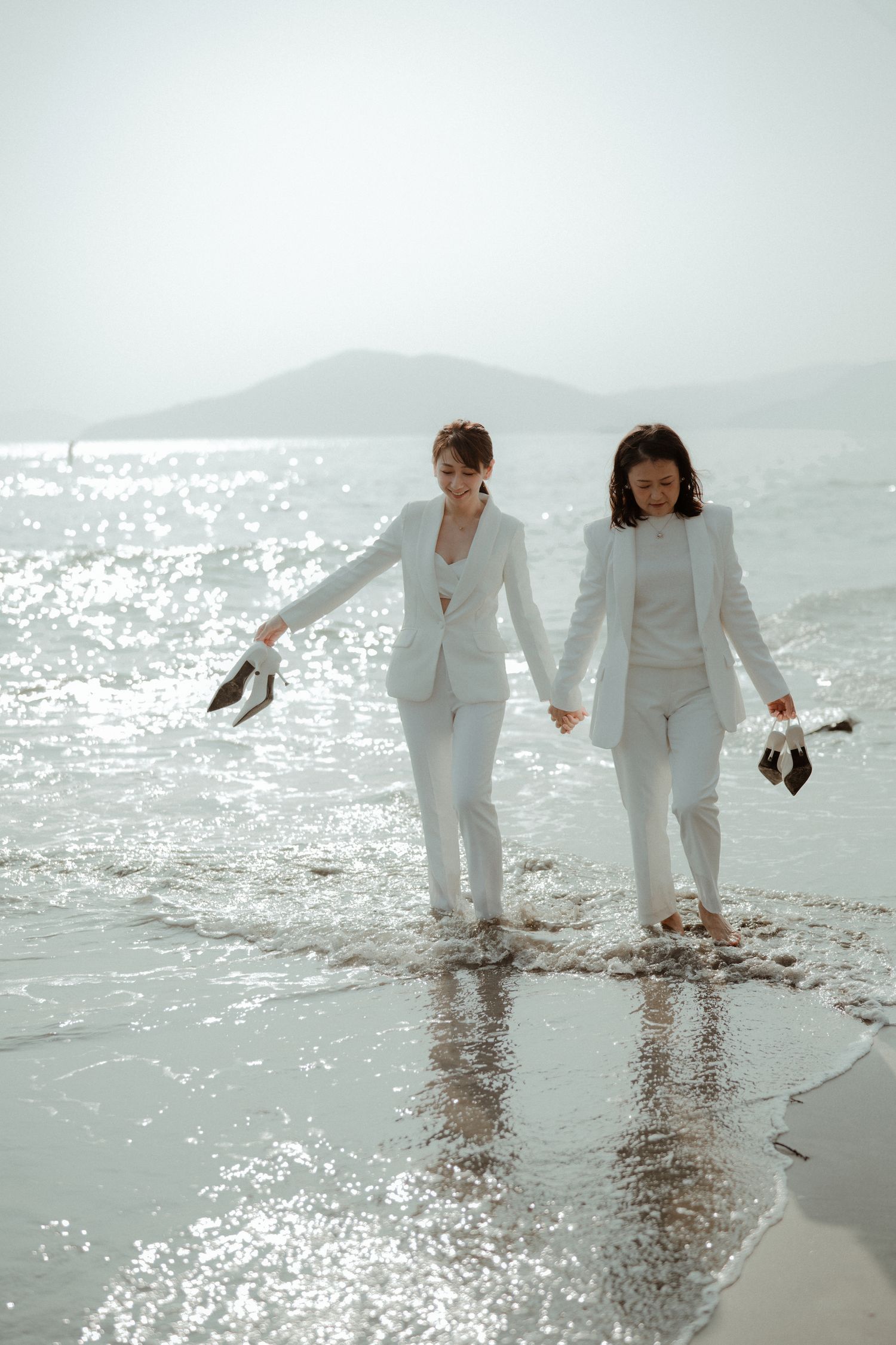 Portrait photography
feminine photography
woman photography
girl power
mother and daughter