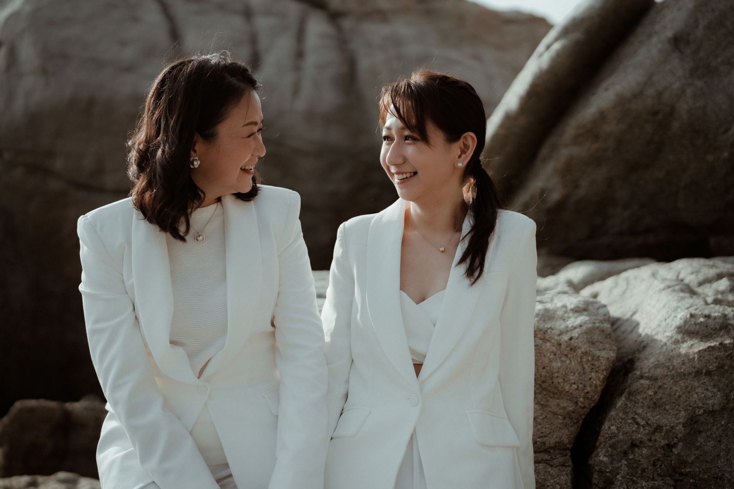 Portrait photography
feminine photography
woman photography
girl power
mother and daughter