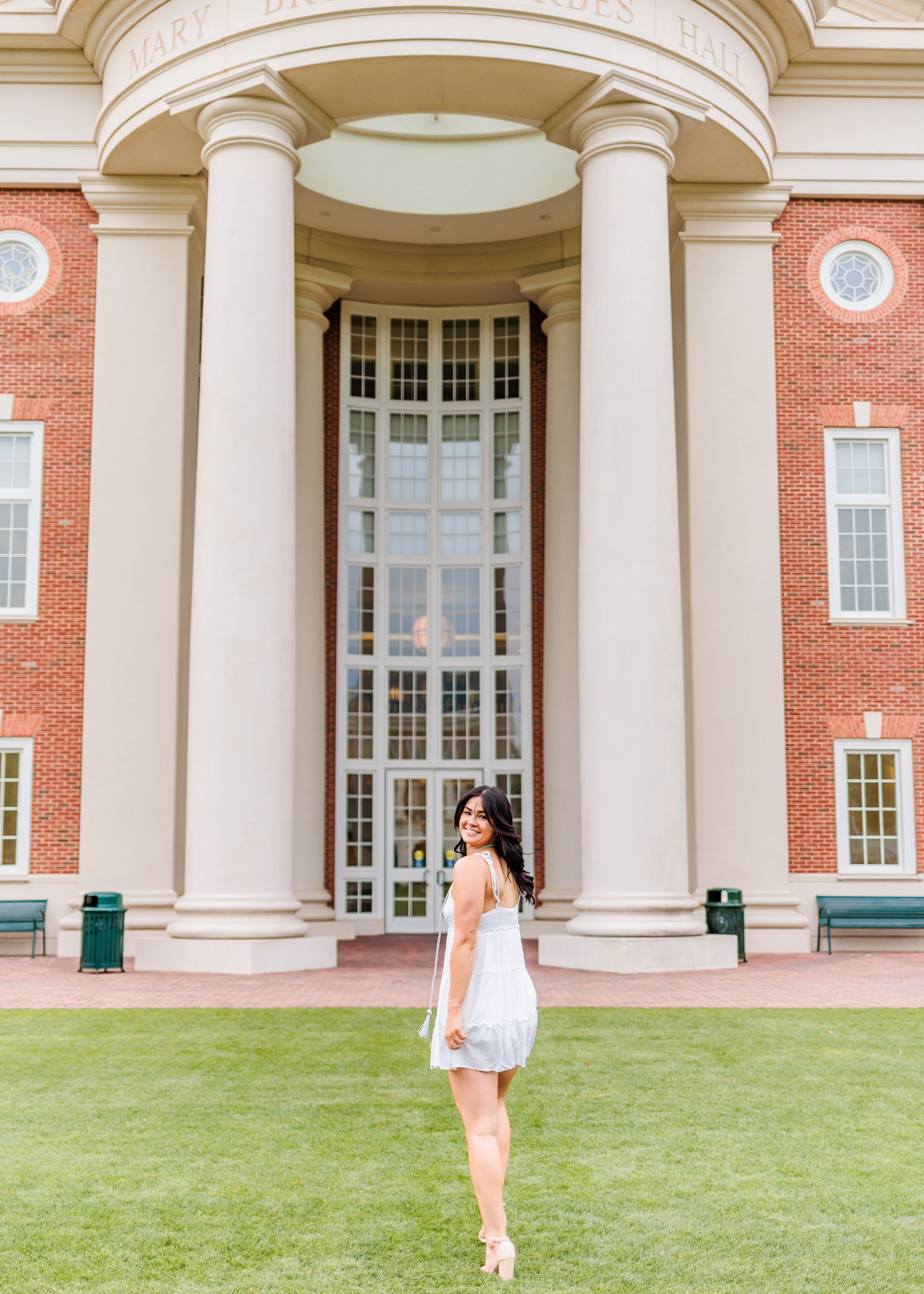cnu-senior-session-photography-by-melanie